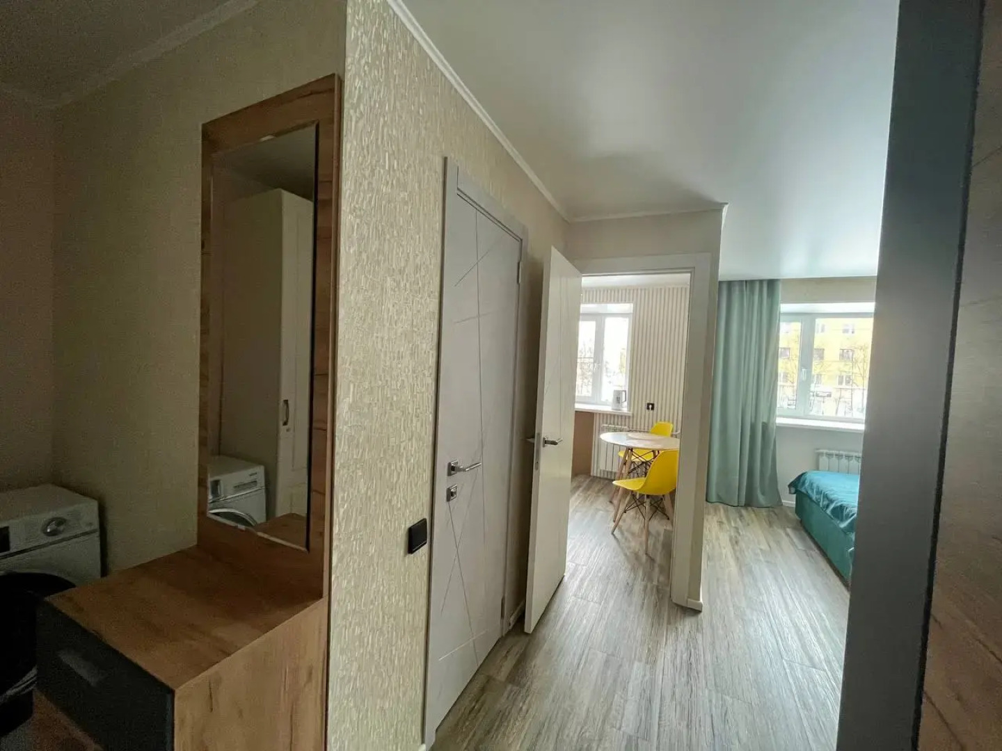 Квартира Ваш Рантье на Полярных Зорях 25/1 в Доме Художника