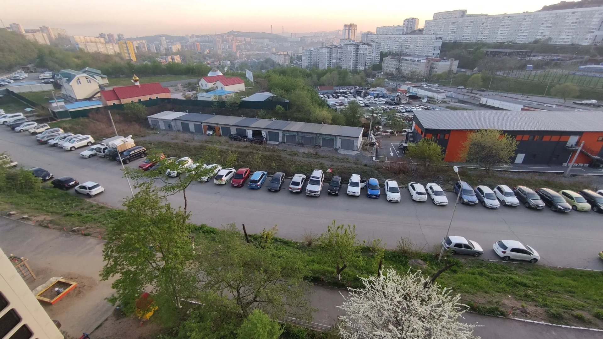 Квартира 10 мин до центра, уютно, чисто, ванна для двоих