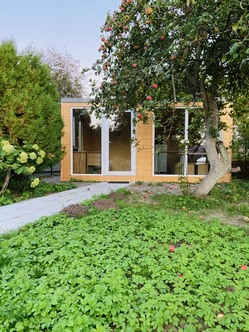 Yablonevy sad Guest house