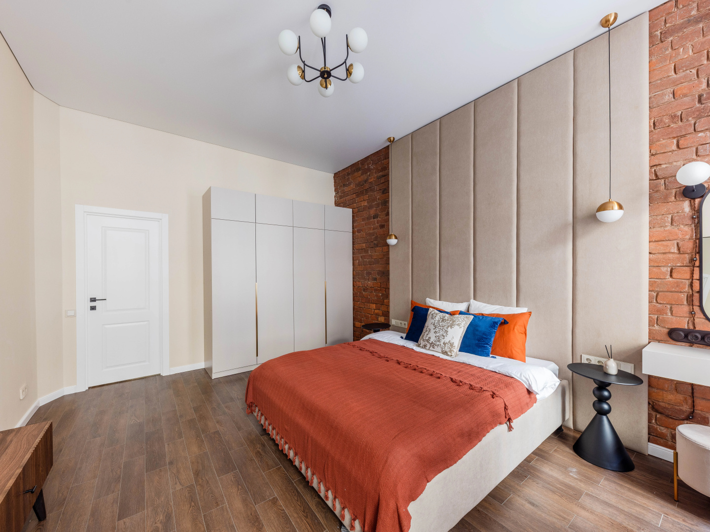 Апартаменты Altbau
