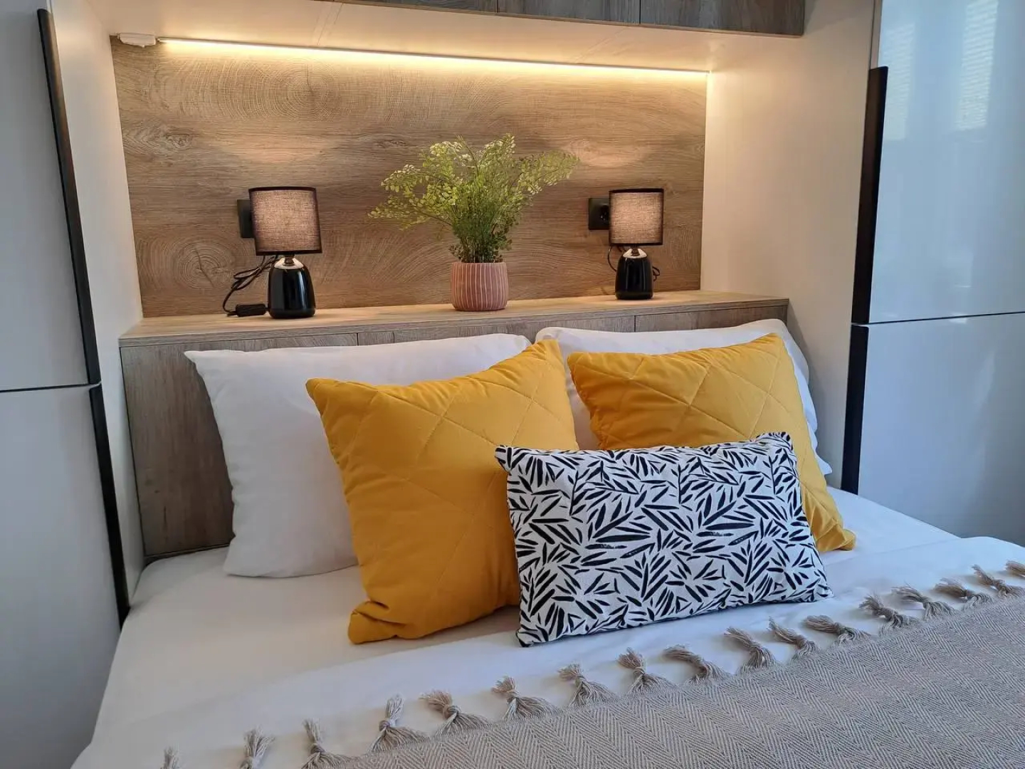 Квартира Sova у метро Горный Институт 1