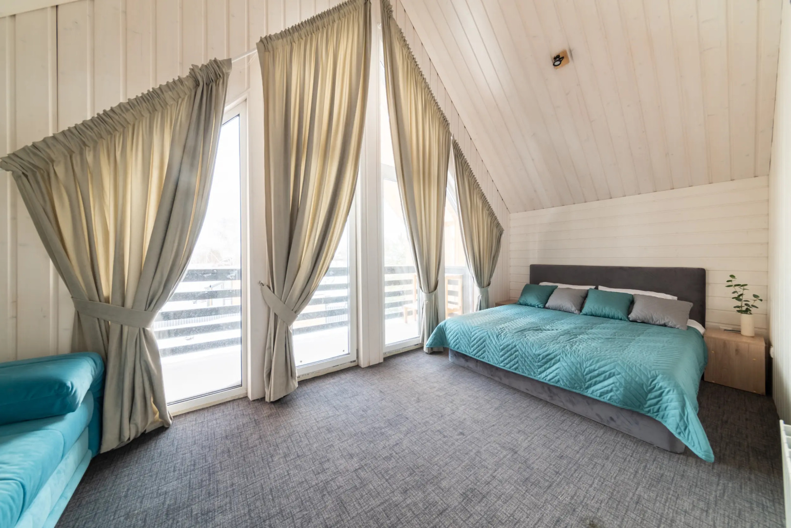 Гостевой дом LuckyHomeRent Домик у Озера 2