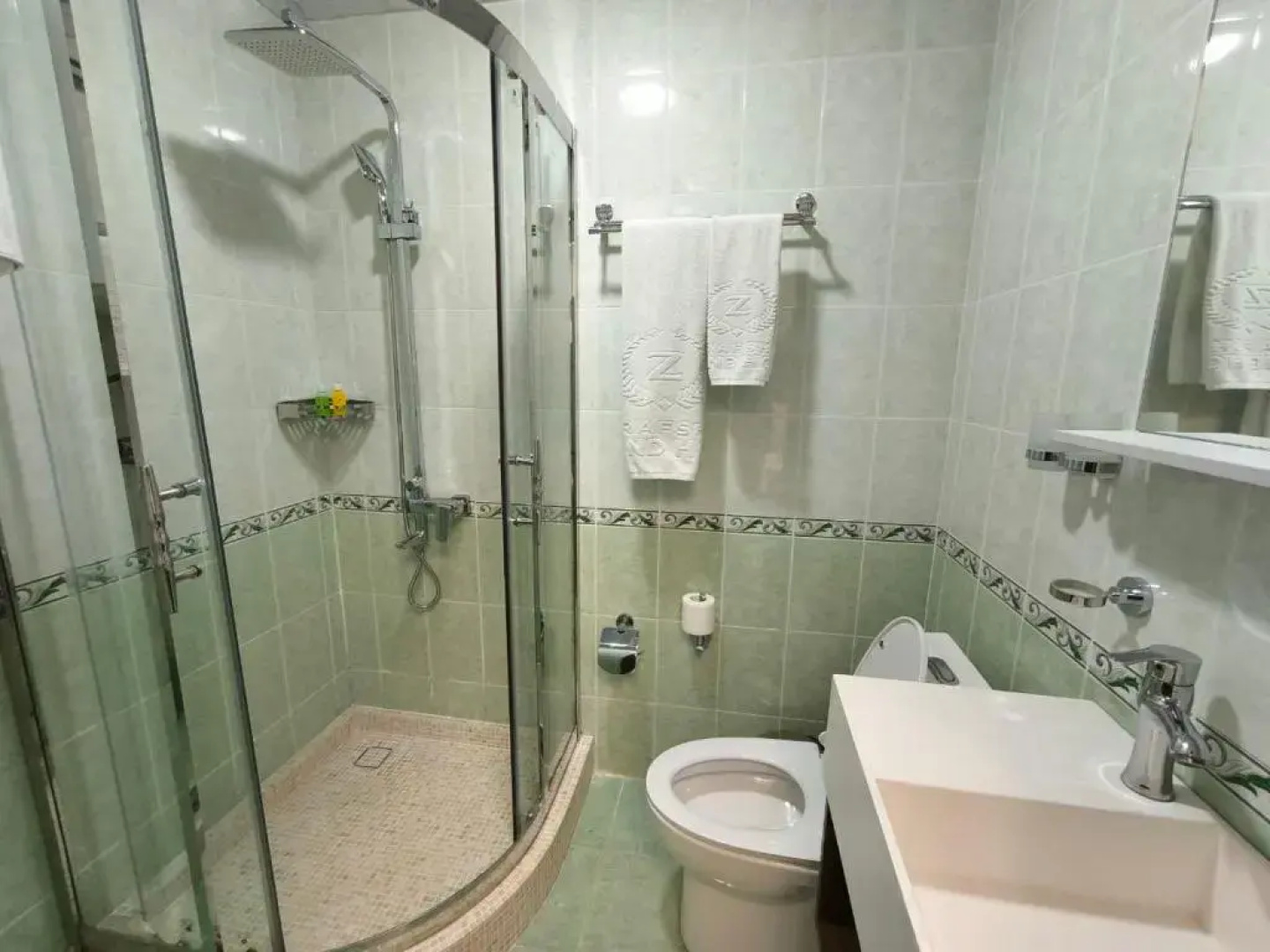 Отель Zarafshon Grand