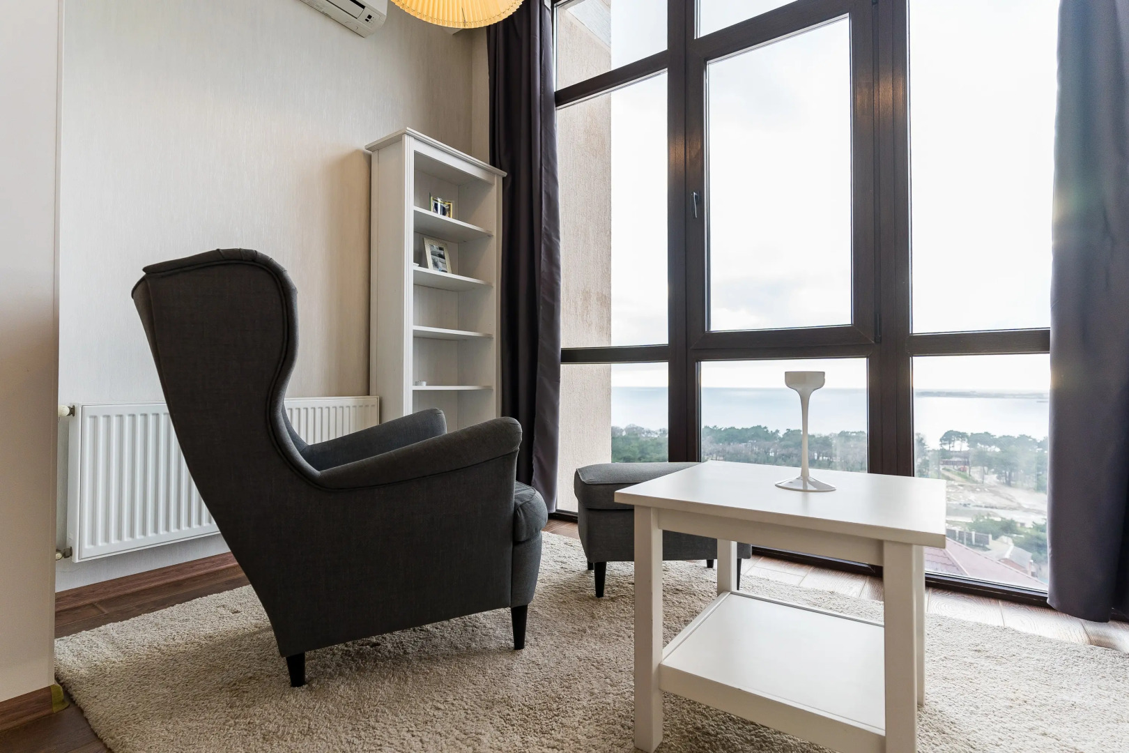 Апартаменты c видом на Морe и Гоpы в ЖК Aльбaтpос oт LеtoApart