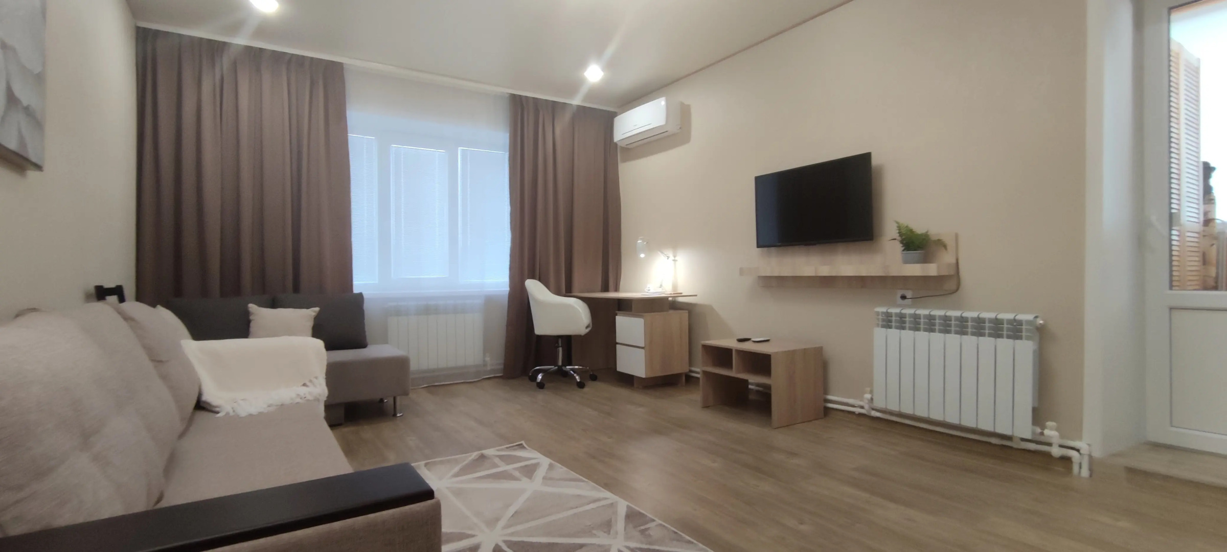 Квартира Двухкомнатная Apart Family