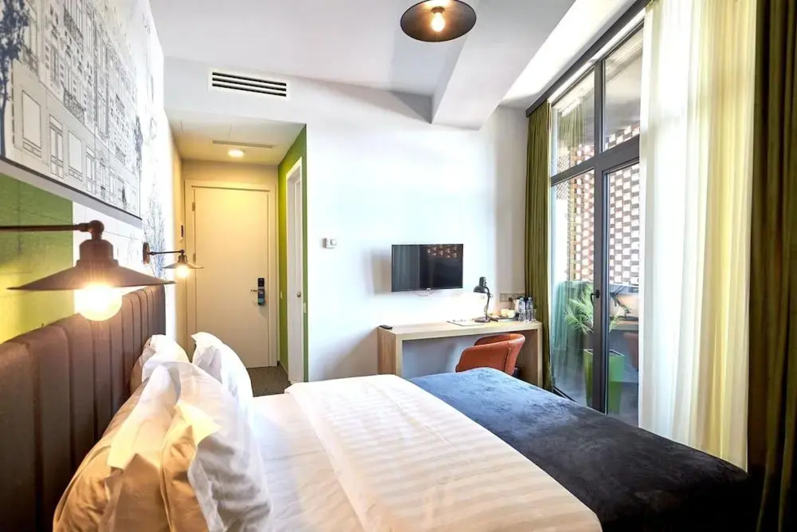 Отель Graphica Тбилиси