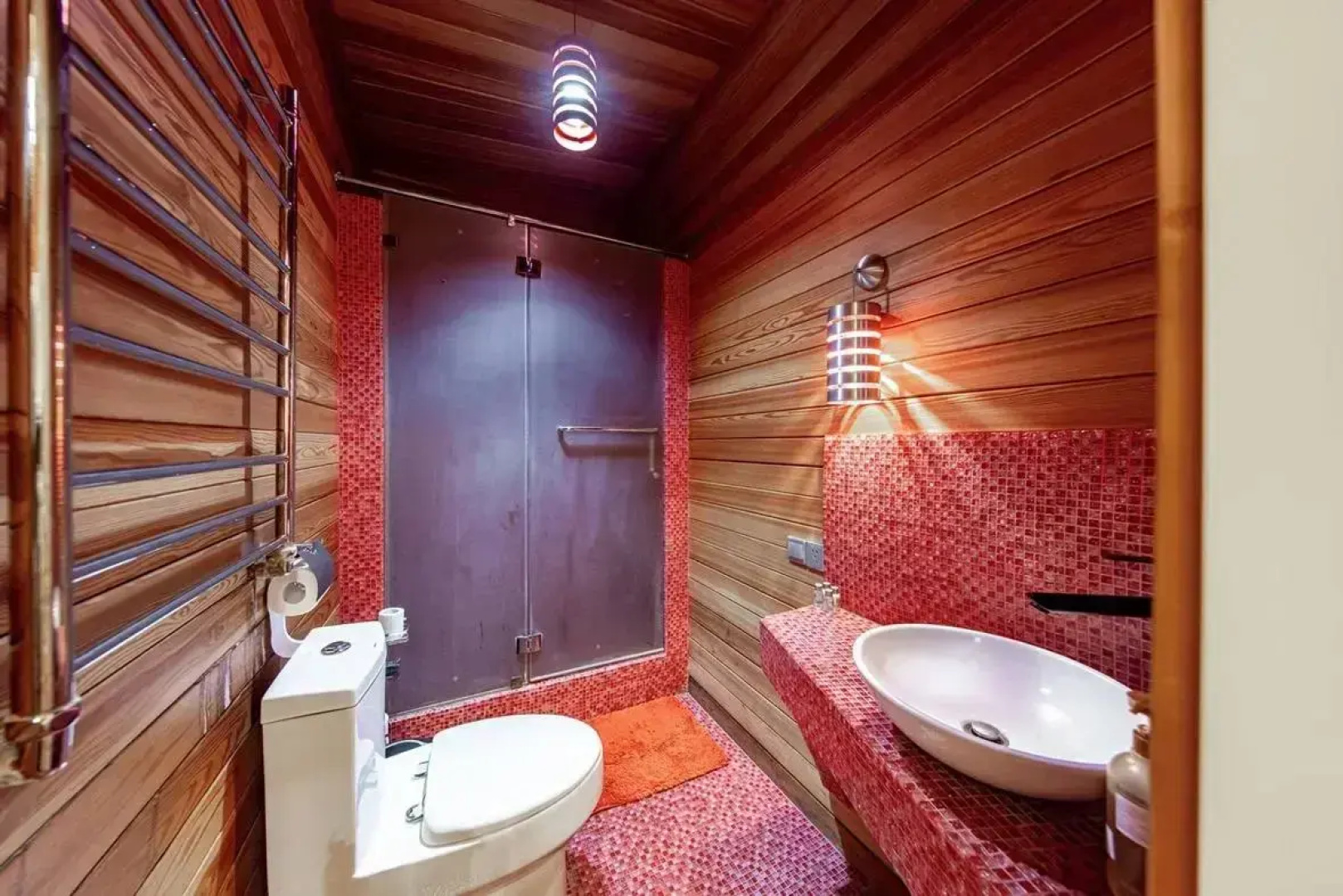 Коттедж Huse Современный с роскошной SPA-зоной в Николиной горе