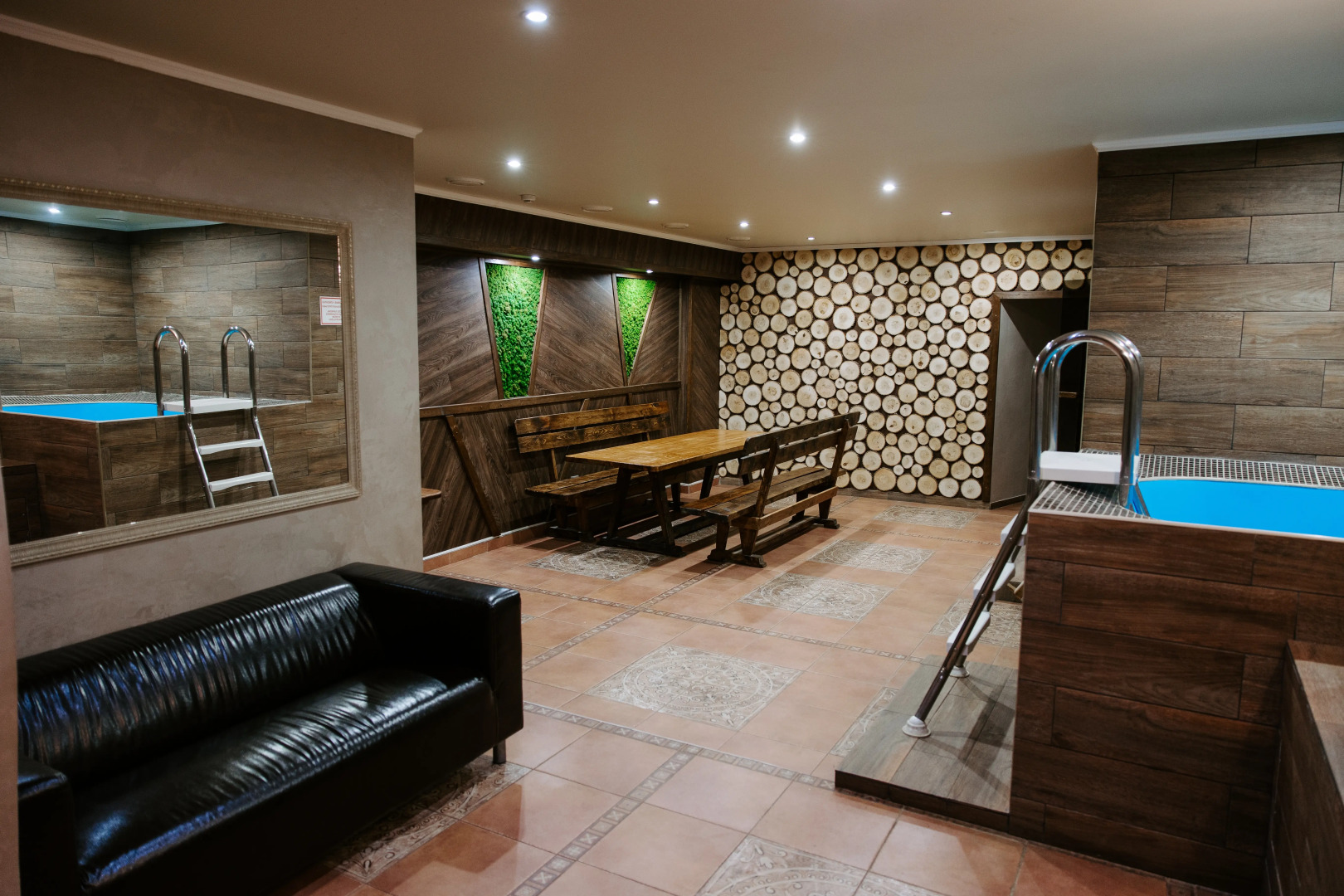 Отель Абсолют