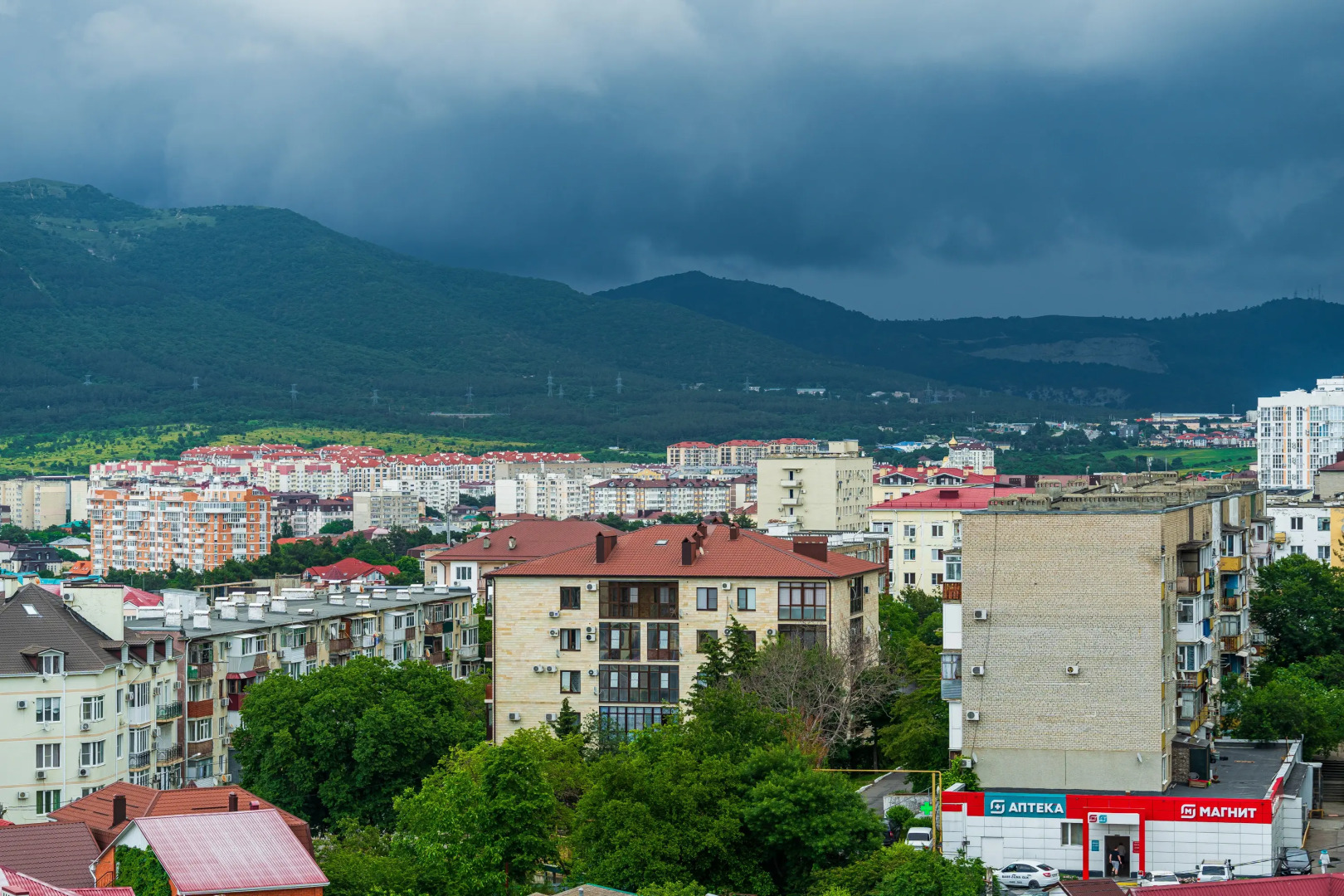 Апартаменты с дизайнерским ремонтом в Геленджике, микрорайон Парус от LetoApart