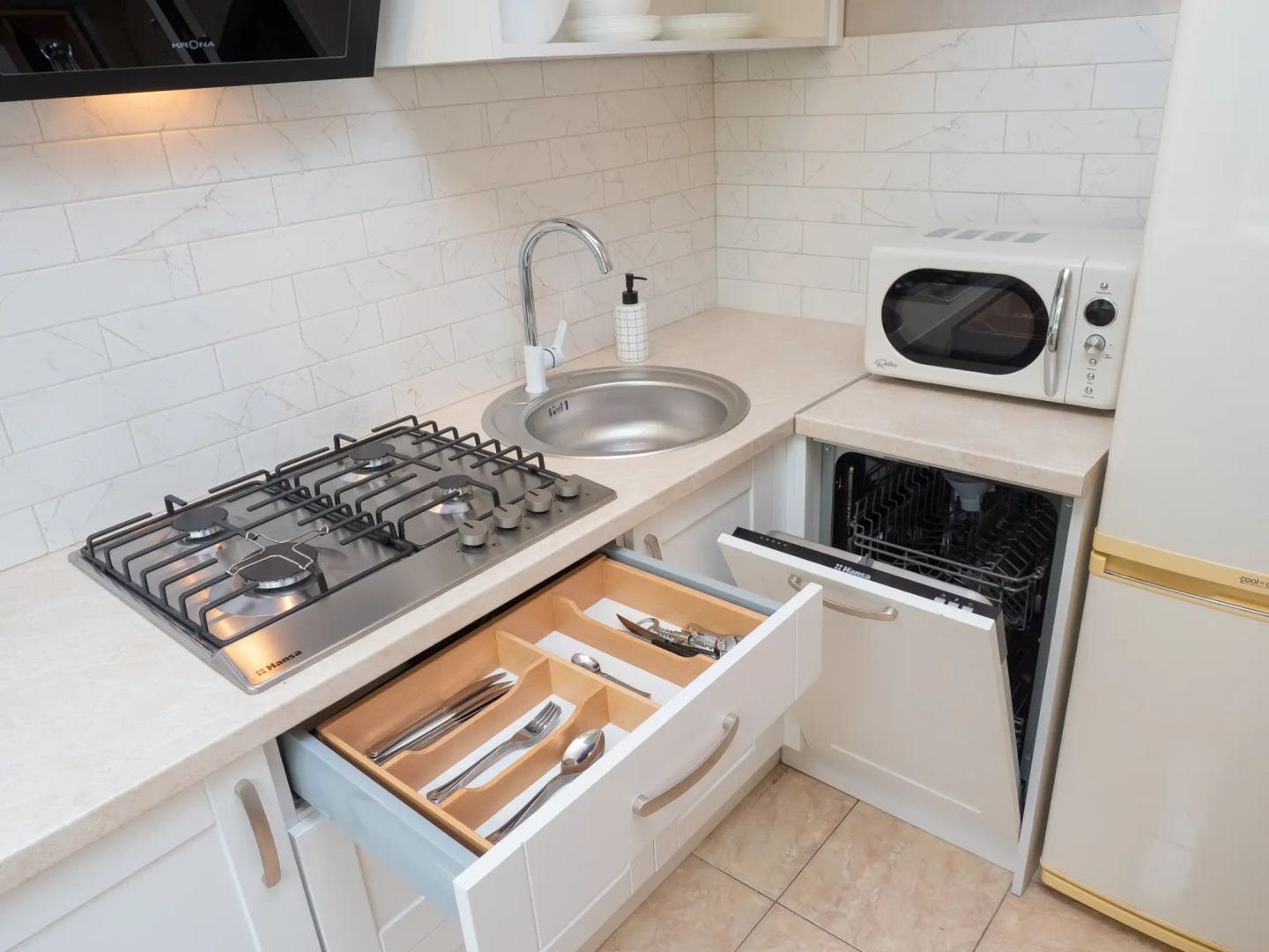 Квартира в Центре с Видом на Озеро