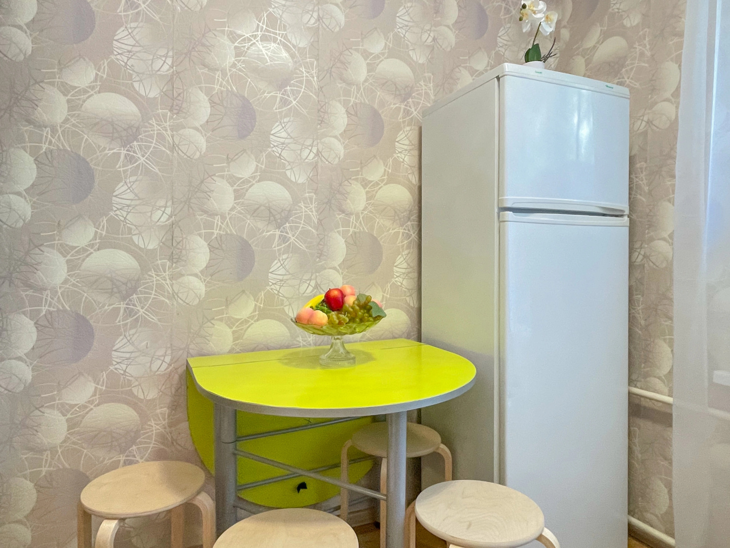 Апартаменты 3-к. квартира, 55 м², 4/5 эт.