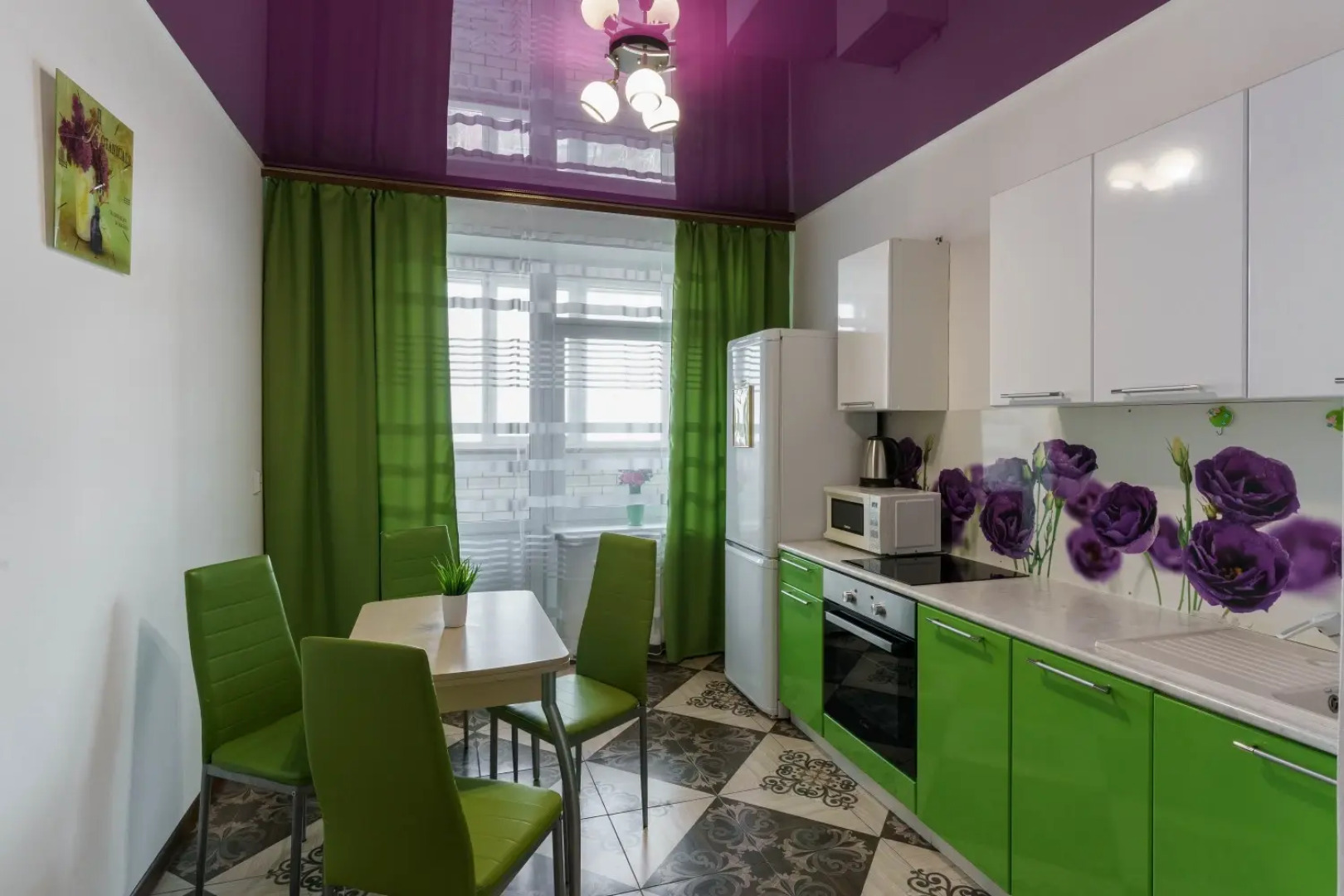 Апартаменты с двумя спальнями в центре Тюмени