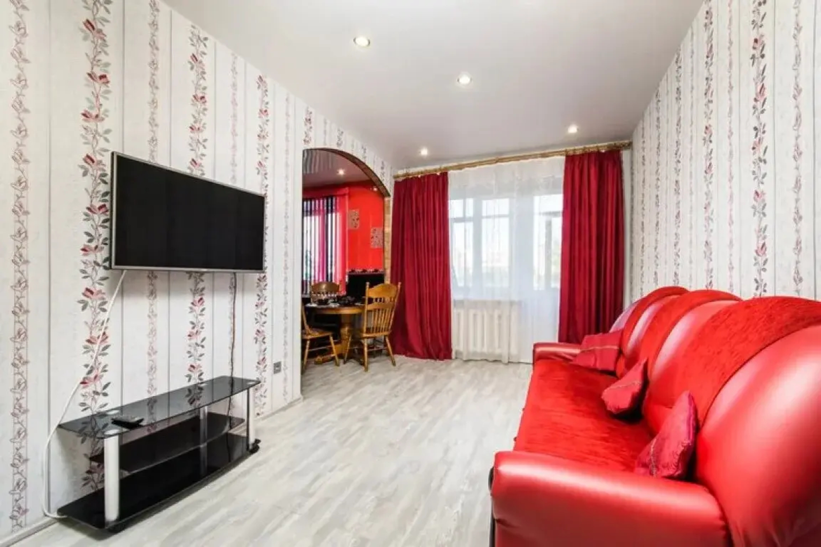 Апартаменты у ЖД Вокзала