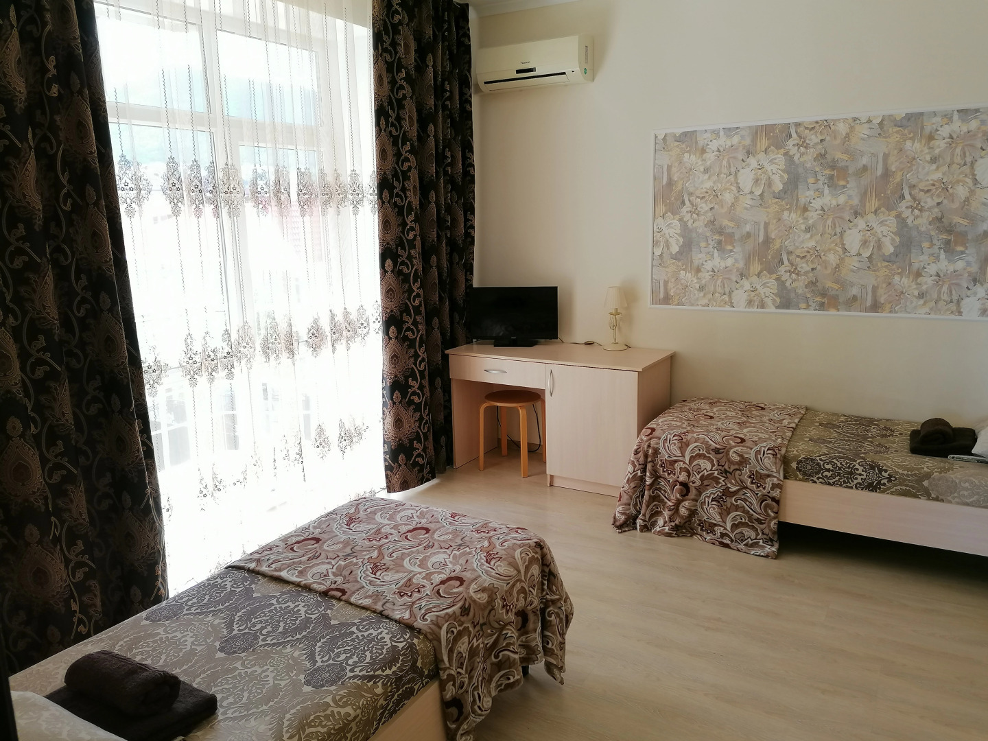 Лазаревское