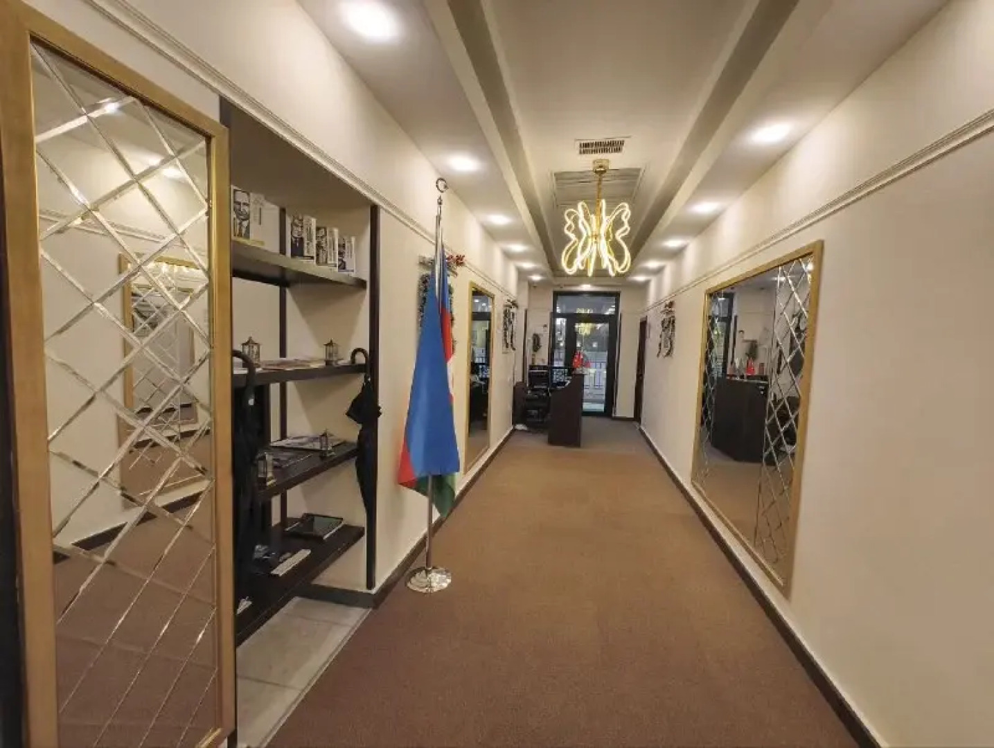 Deluxe City Boutique Hotel