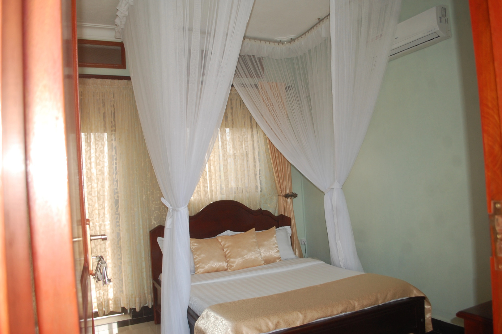 Отель TJ Global Kasese