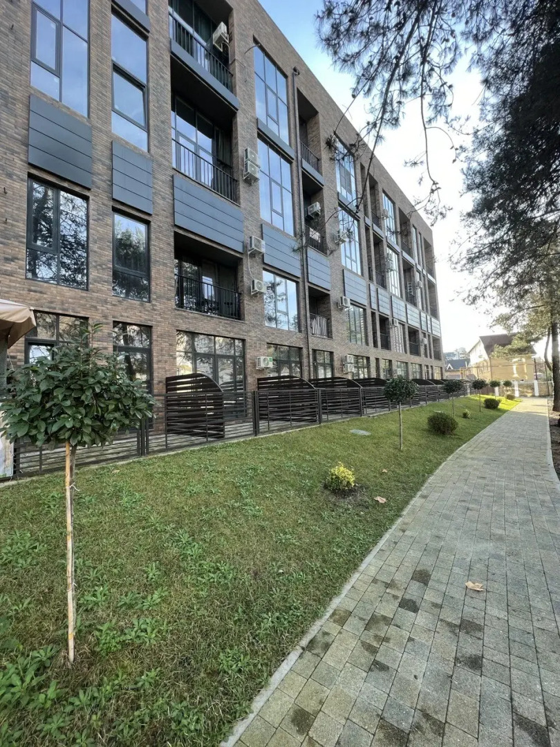 Апартаменты двухуровневые на Мамайке