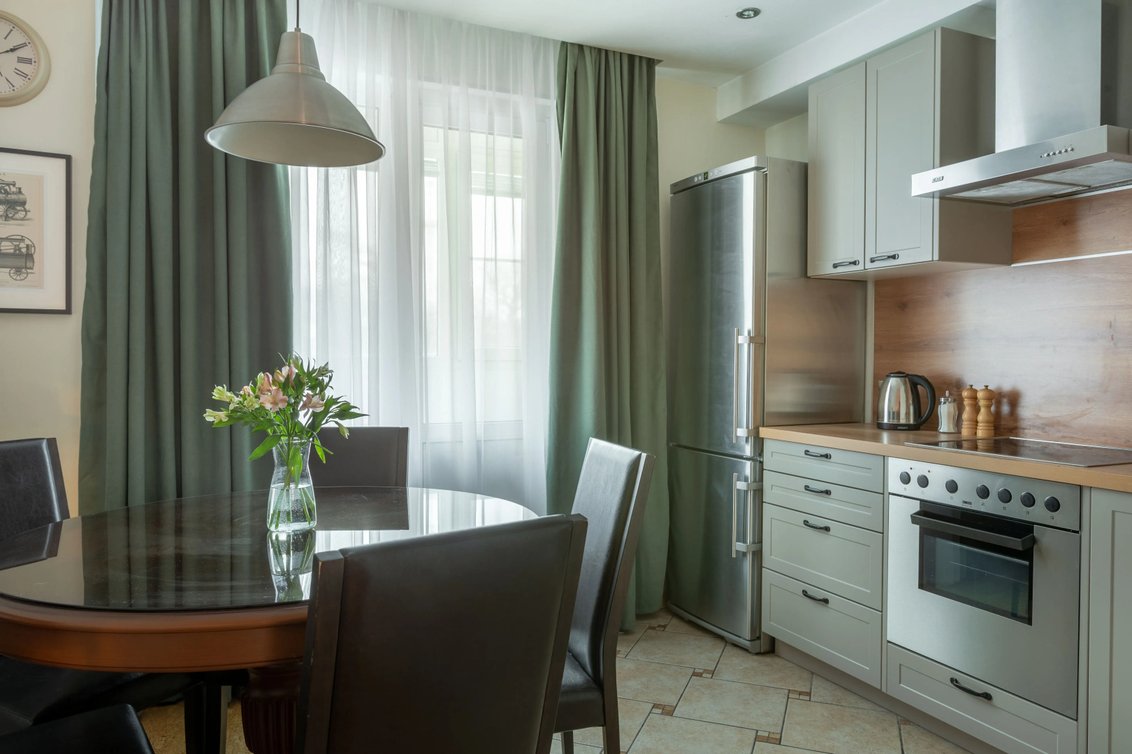 Квартира Intelligent у Финляндского вокзалаSatin home