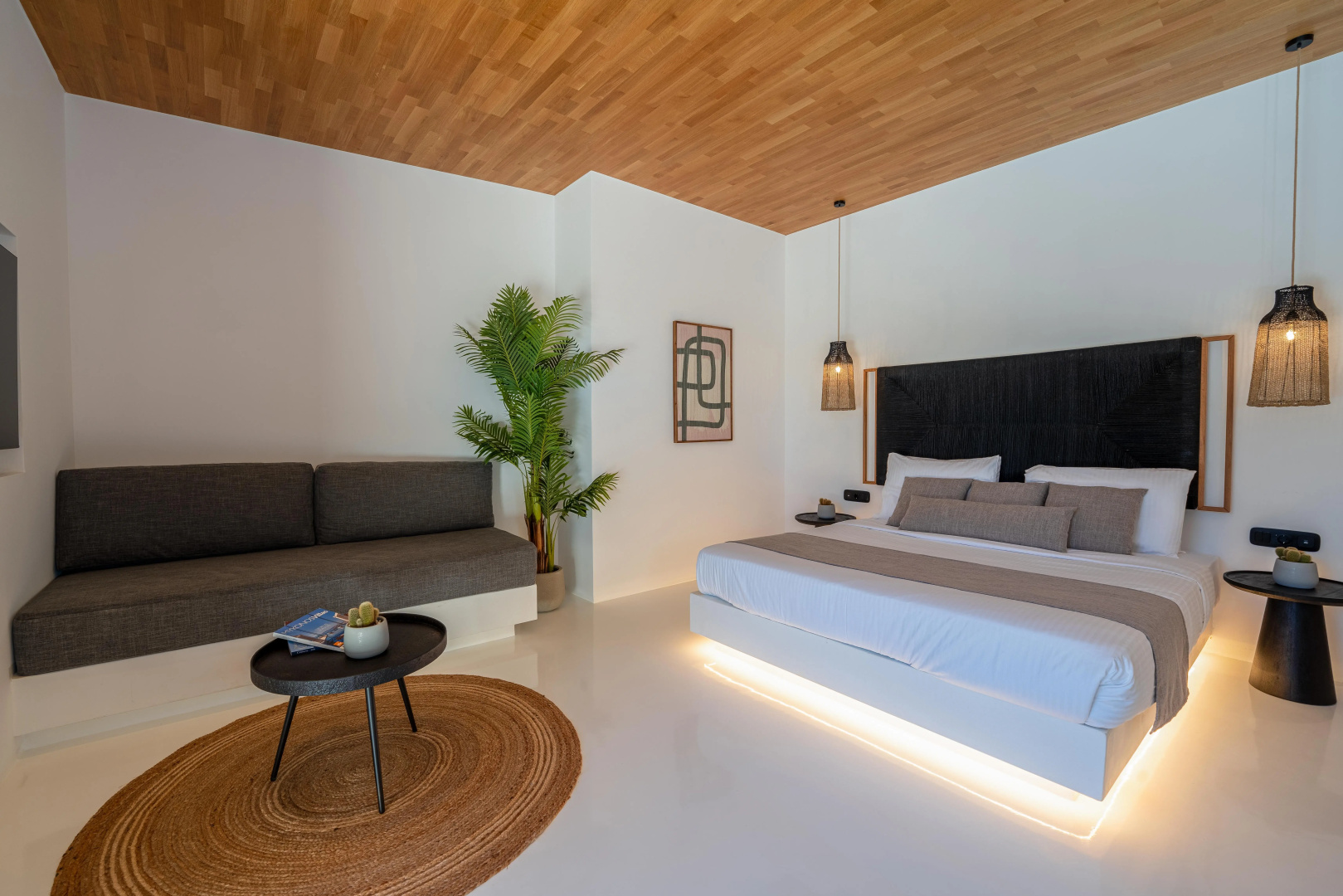 Отель Ftelia Black Villas