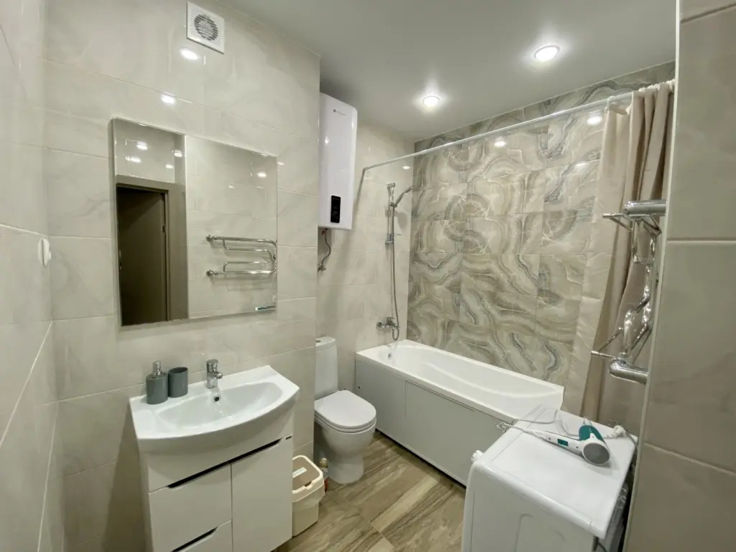 Апартаменты на Смолина, 61 (Relax-room)