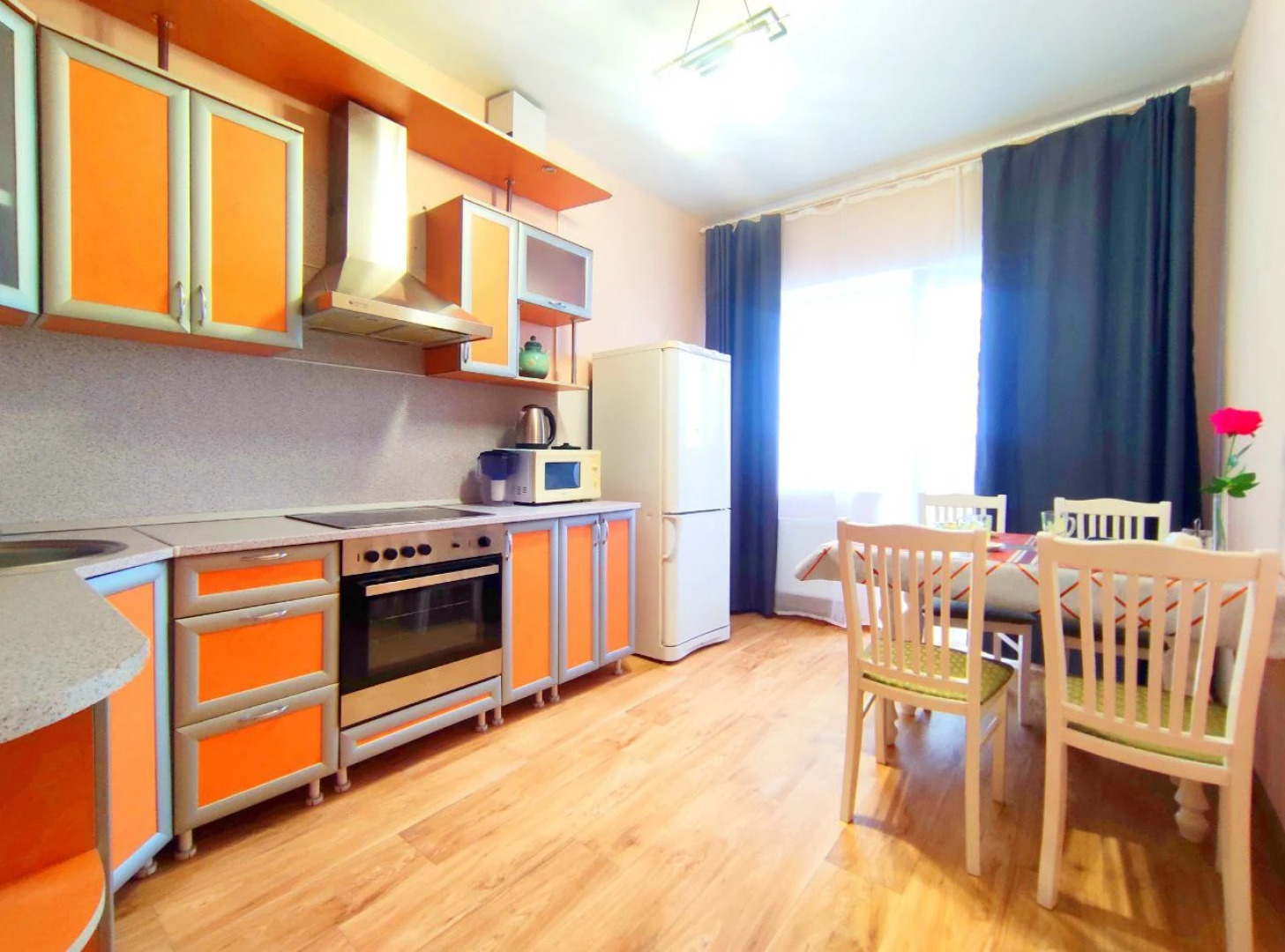 Квартира Отличная Однокомнатная Квартира с Удобным Расположением и Ярмаркой