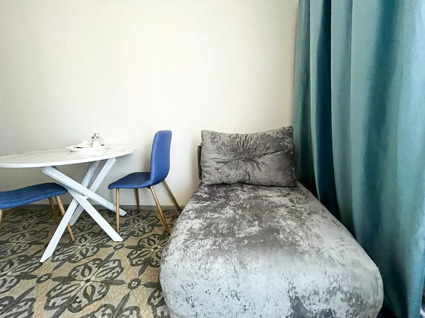 Апартаменты Апрель на Окском проезде