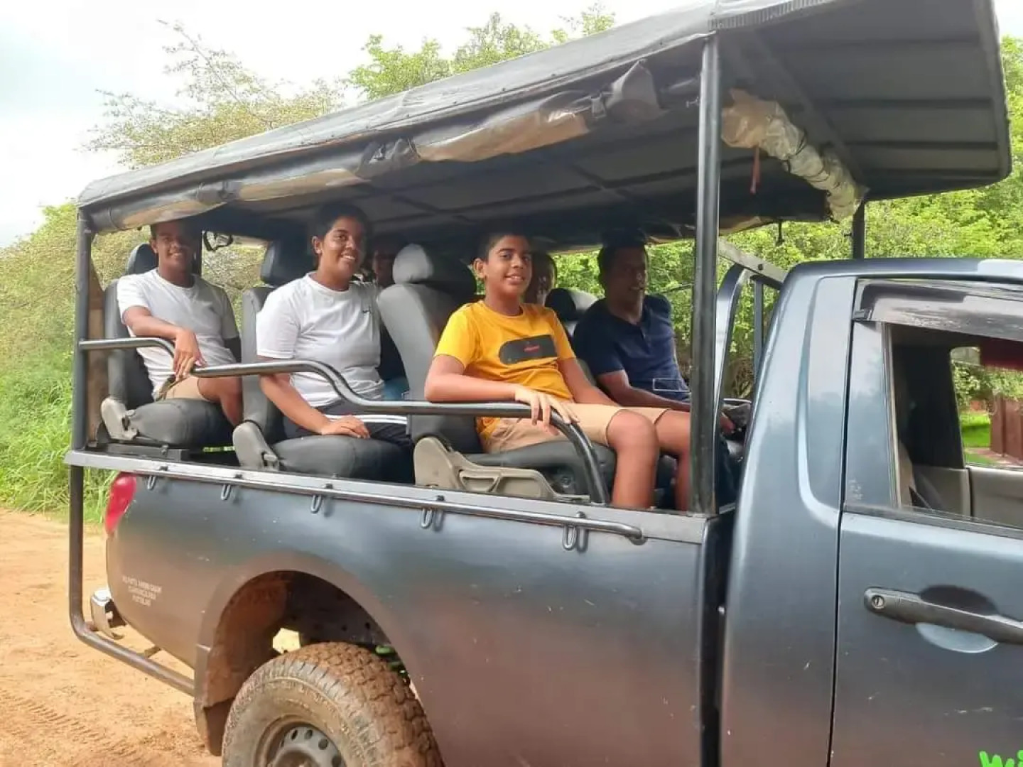 Отель Wild Wadi Wilpattu