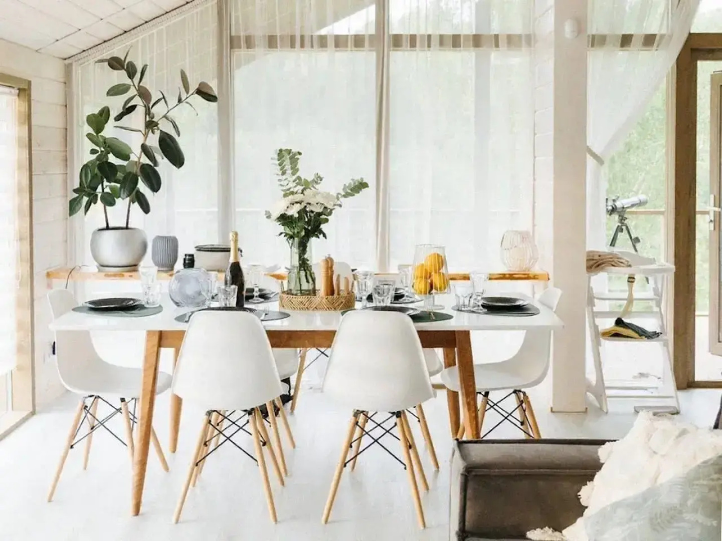 Частный дом DreamVille на Склоне с Чарующим Видом на Лес