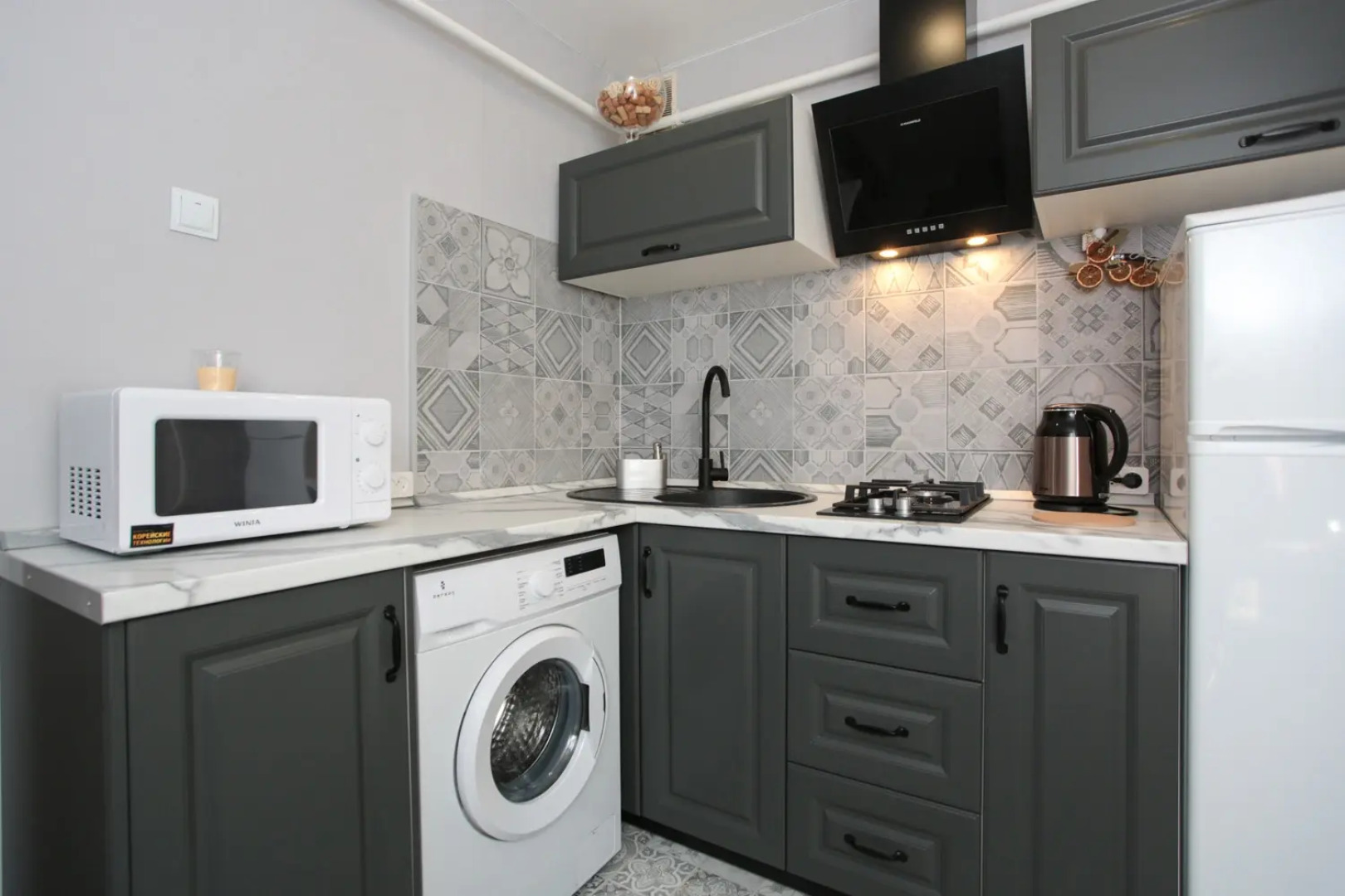 Апартаменты  от Алекса в Центре Рядом с Основными Достопримечательностями