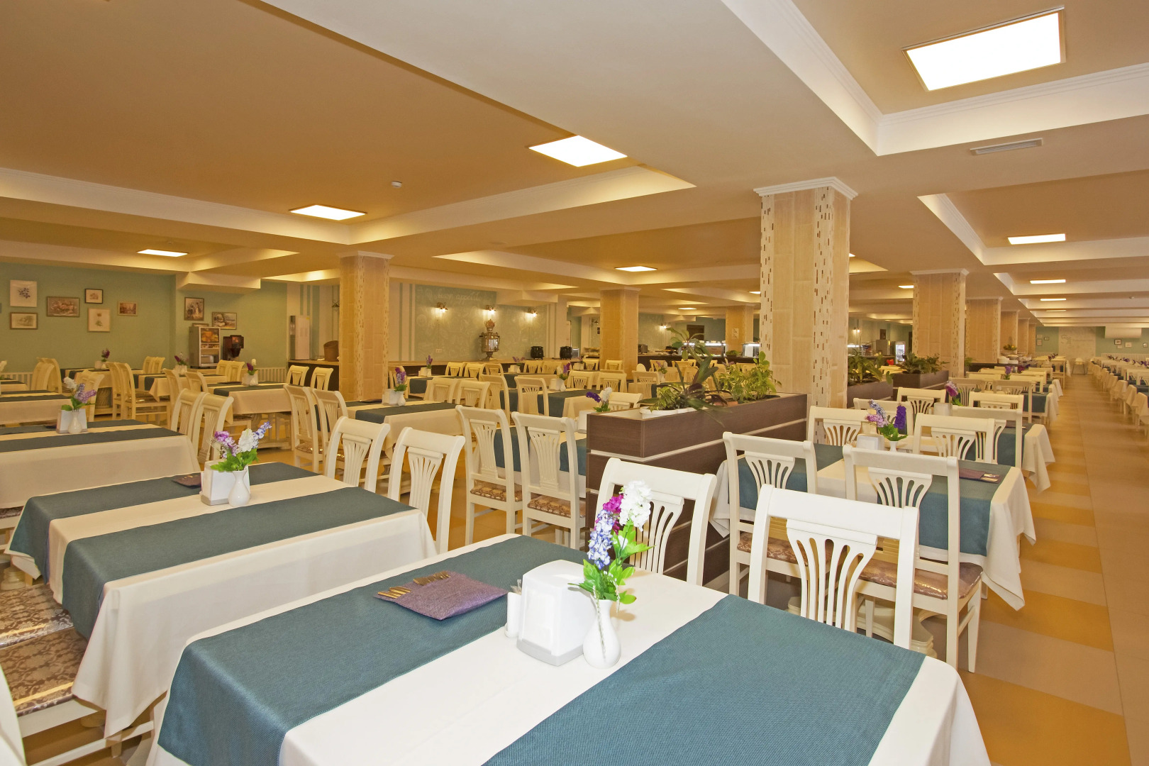 Отель Sunmarinn Resort hotel