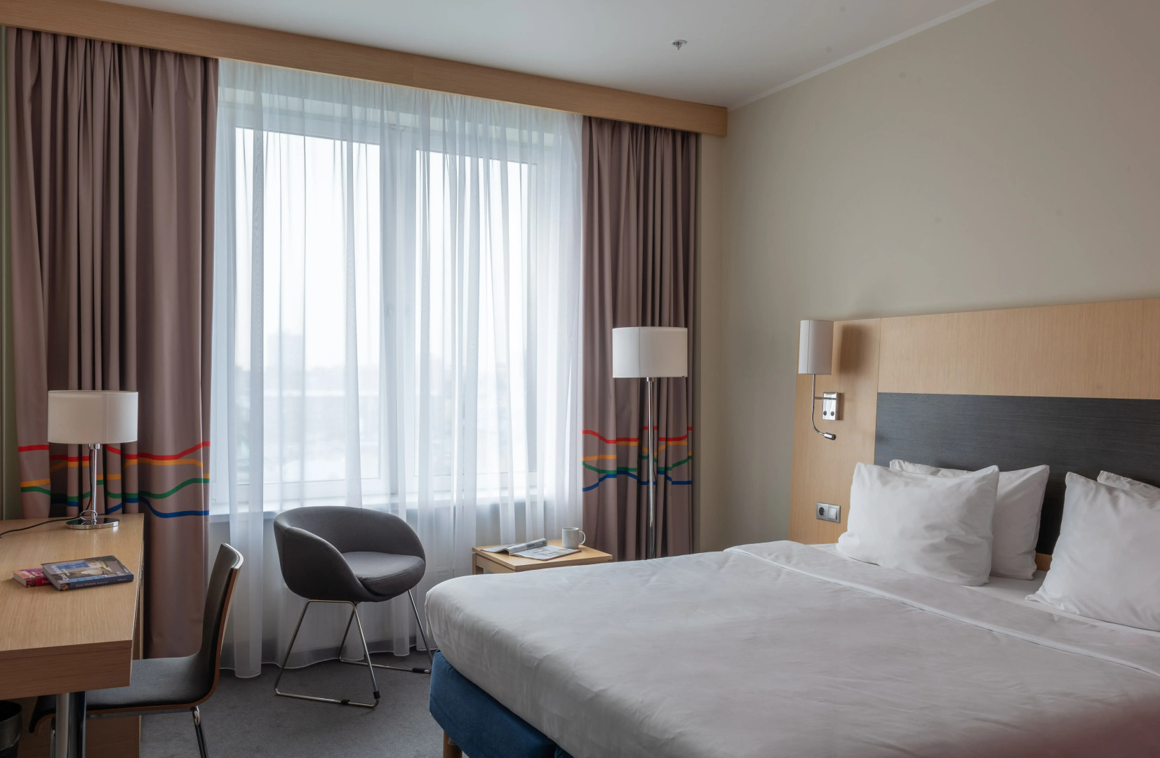 Отель Cosmos Novosibirsk Hotel