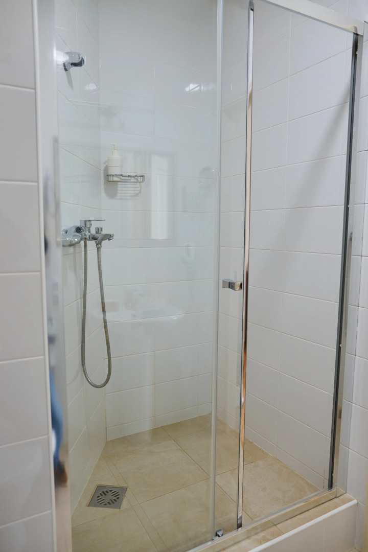 Отель Айсберг