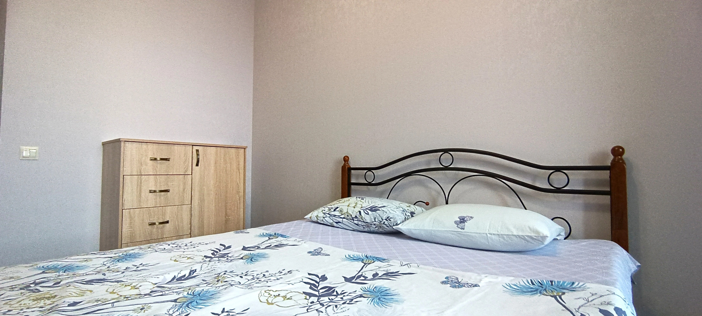 Апартаменты 100 Ночей на Комсомольском 122В