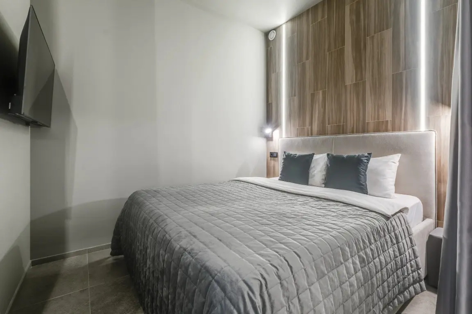 Апартаменты Премиум с Видом на Город Business Apartments