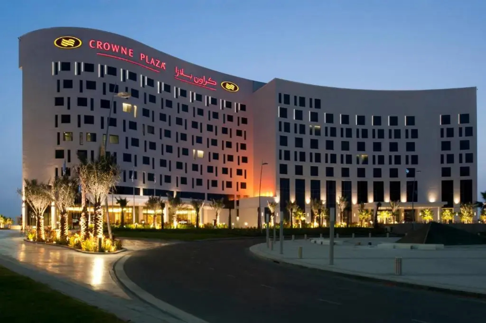Отель Crowne Plaza Abu Dhabi Yas Island by IHG