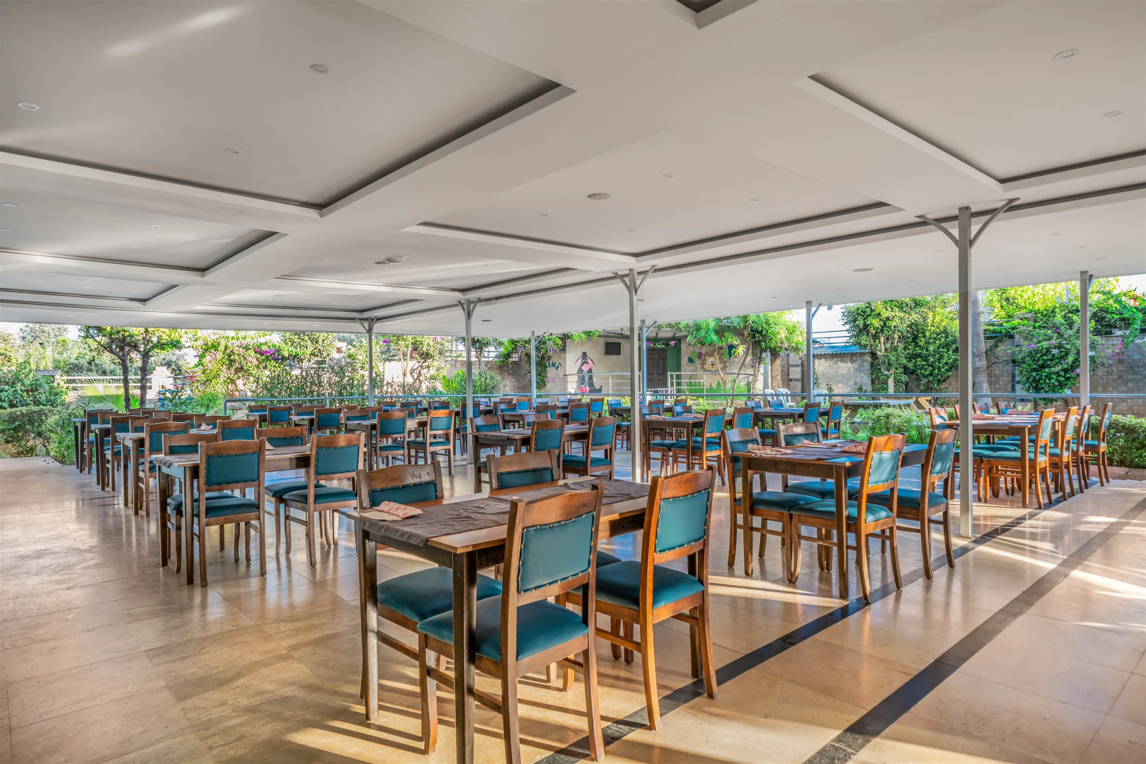 Отель Arsi Blue Beach Hotel