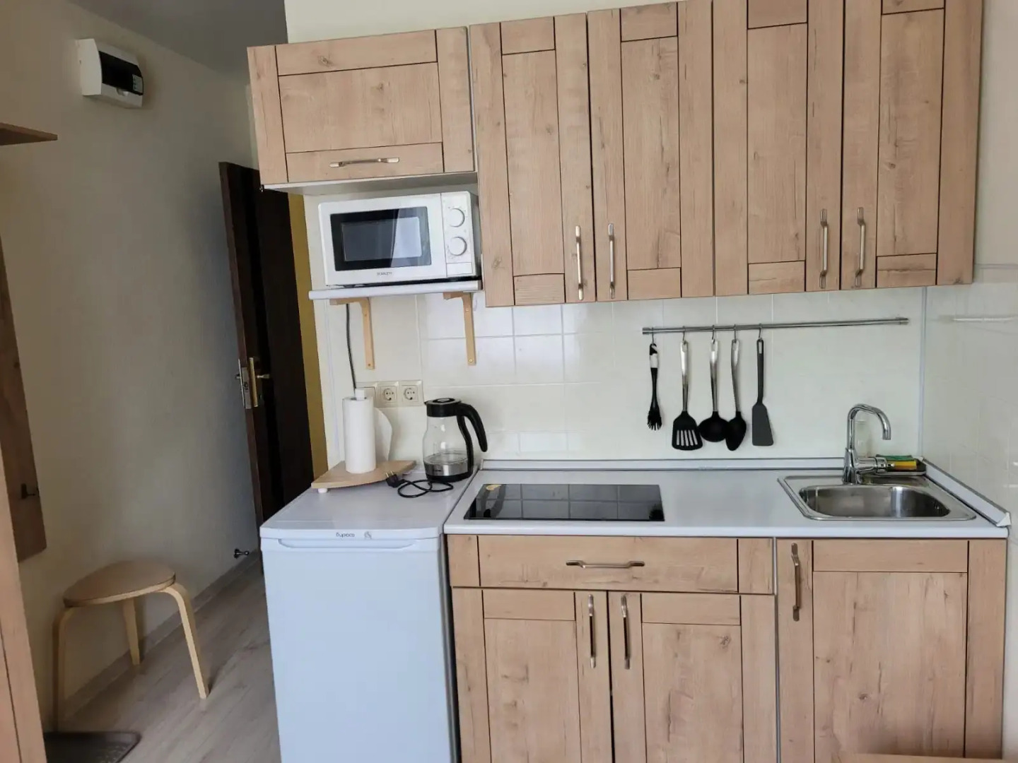 Апартаменты Отдельная Студия рядом с метро Строгино