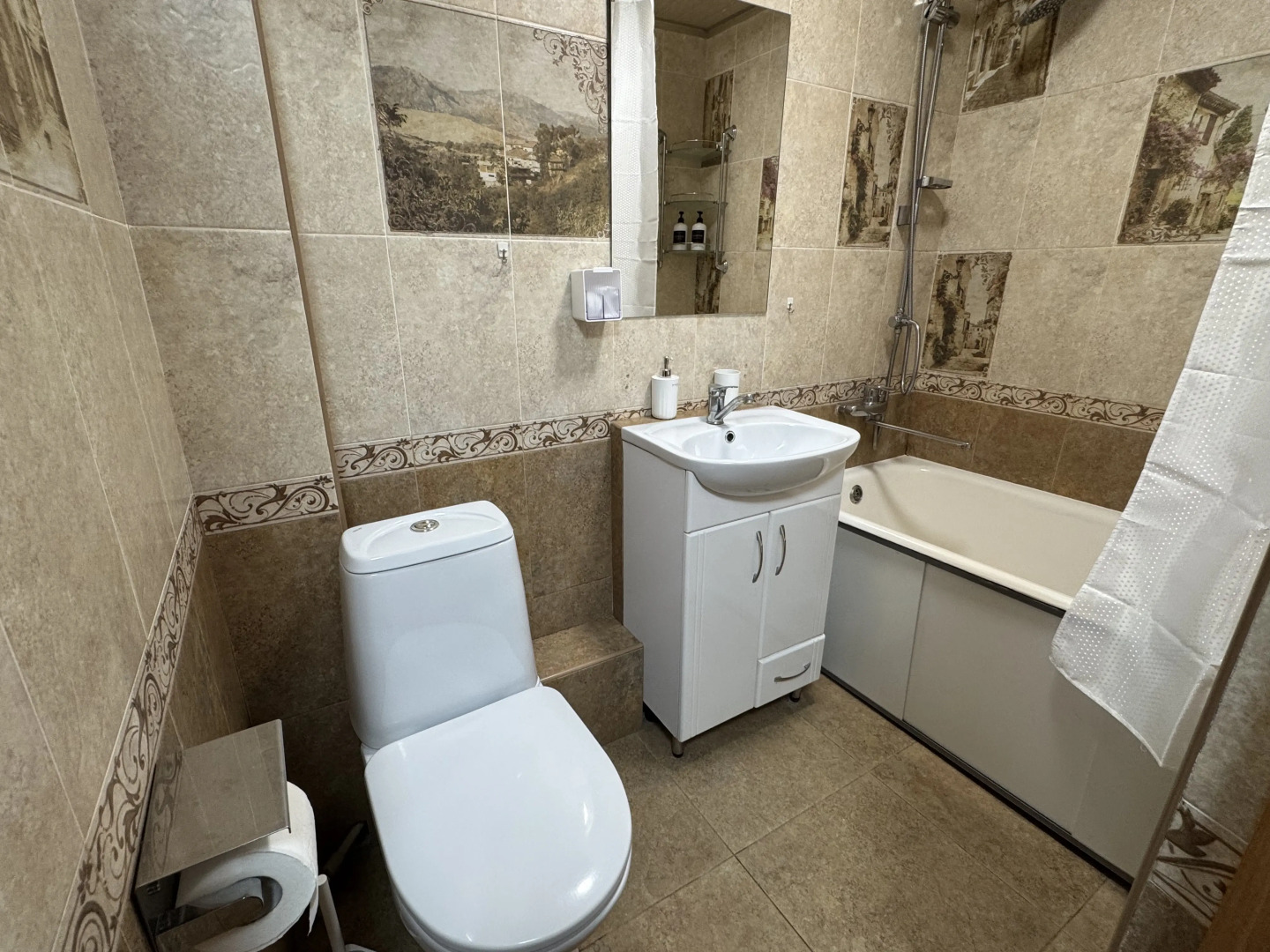 Апартаменты Уютная светлая 2-комнатная квартира с видом на Машук