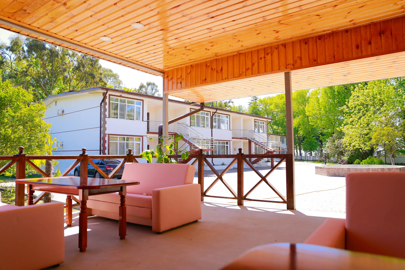 Отель Агудзера