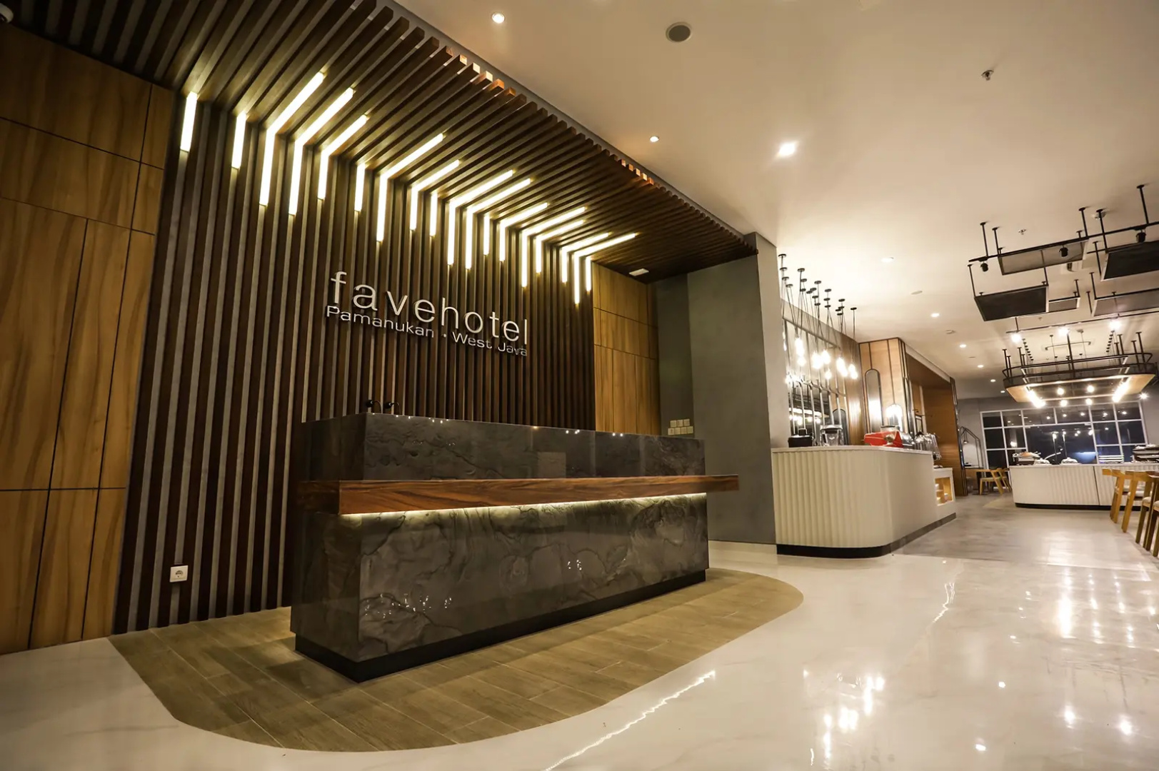 Отель Favehotel Pamanukan
