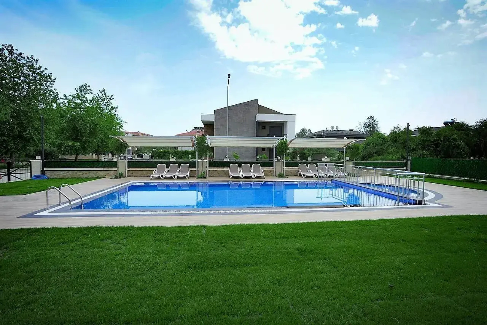 Sweet Home Kemer Apartments