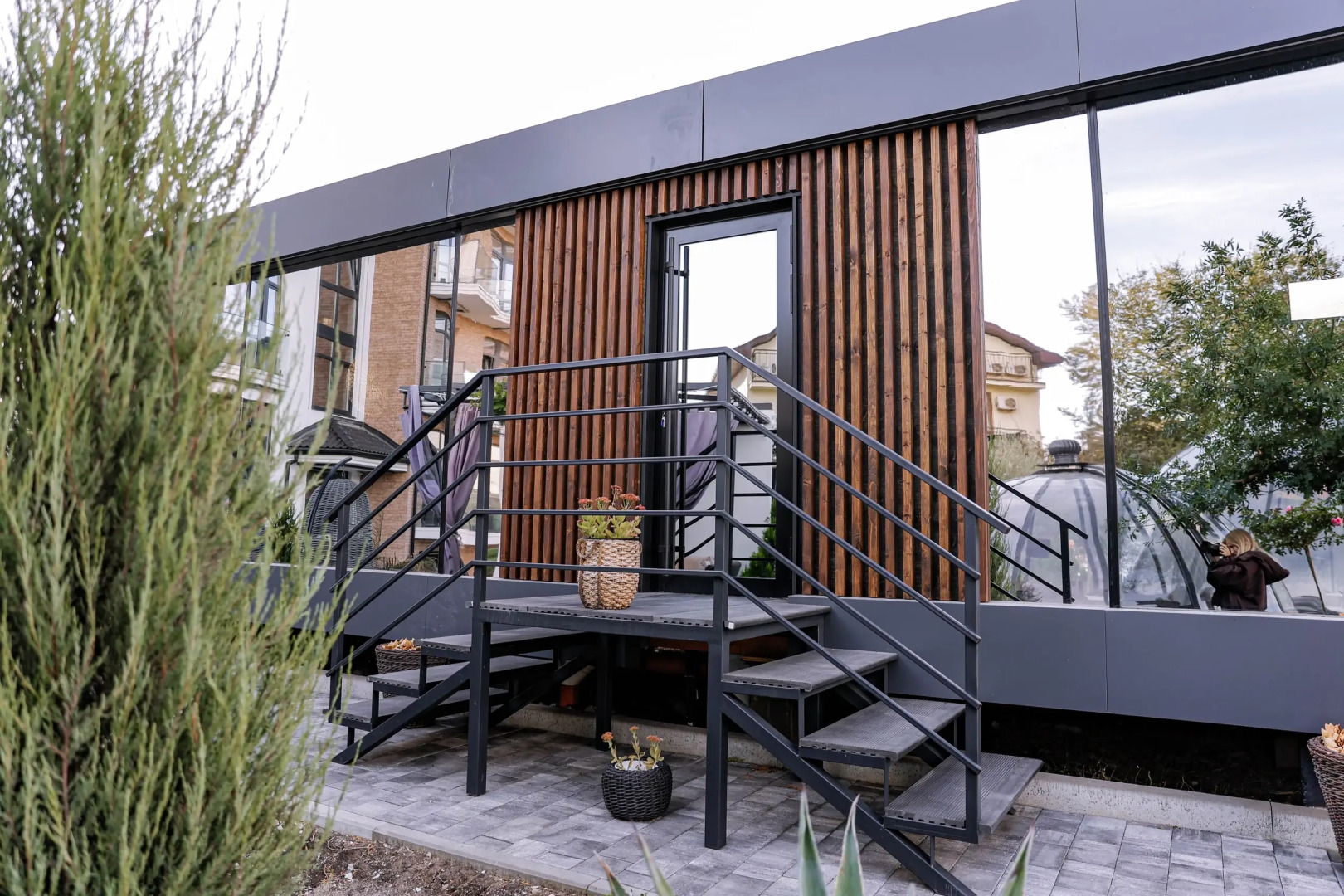 Отель Лотос