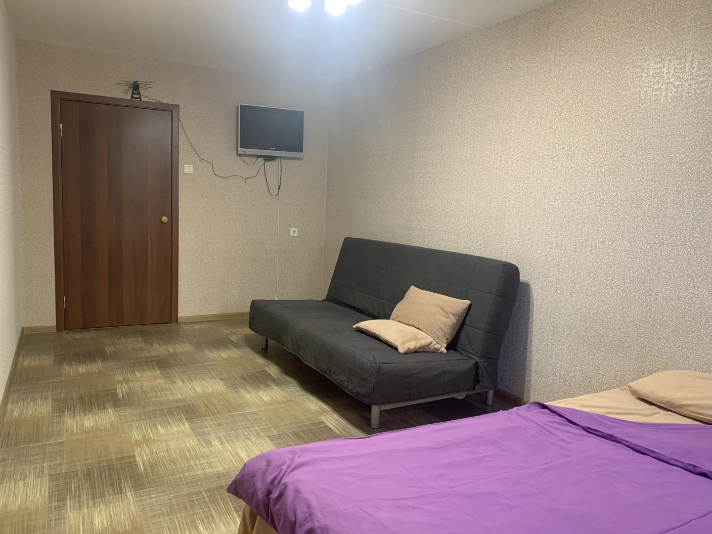 Апартаменты Каменный цветок 4/1