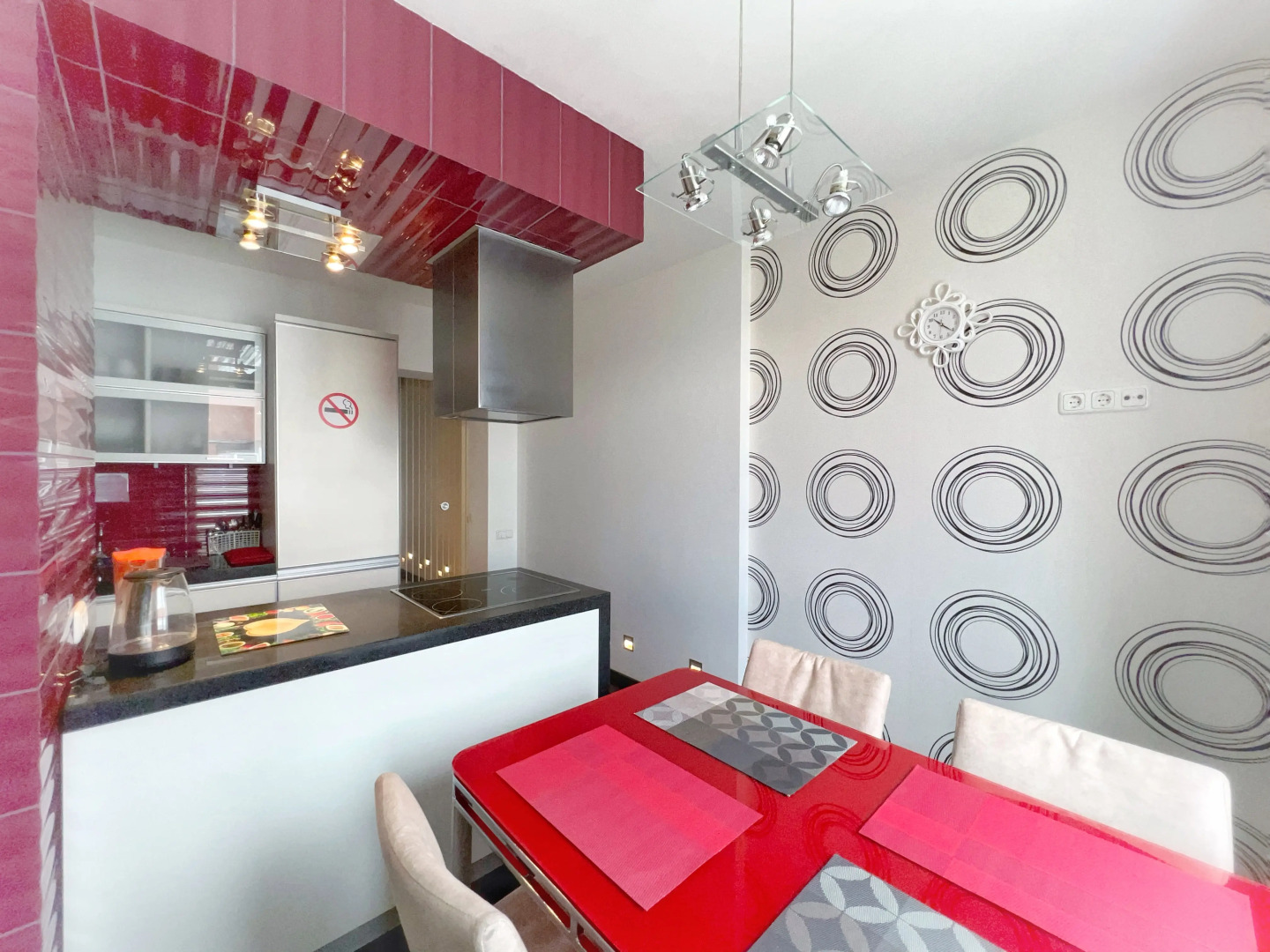 Апартаменты Granada Шикарные Двухкомнатные Апартаменты в Центре Района ГГМ!