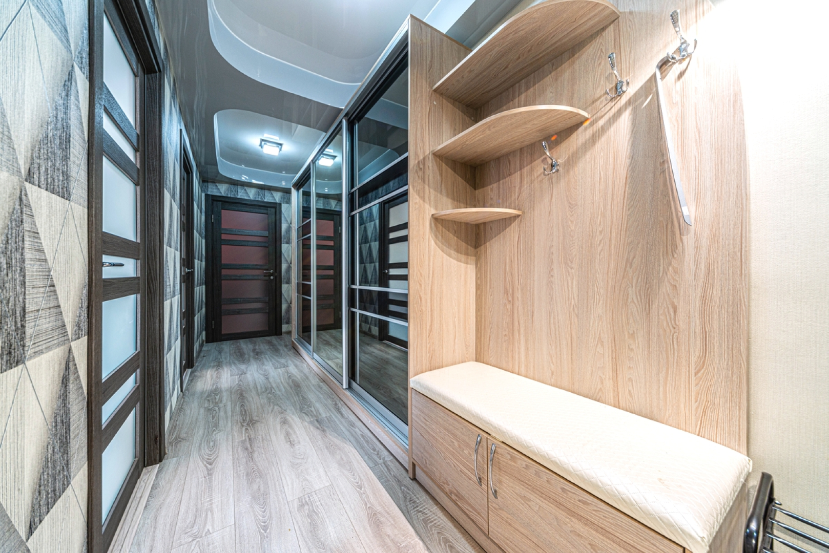 Квартира 3-евро на Долгоозерной улице в Приморском районе