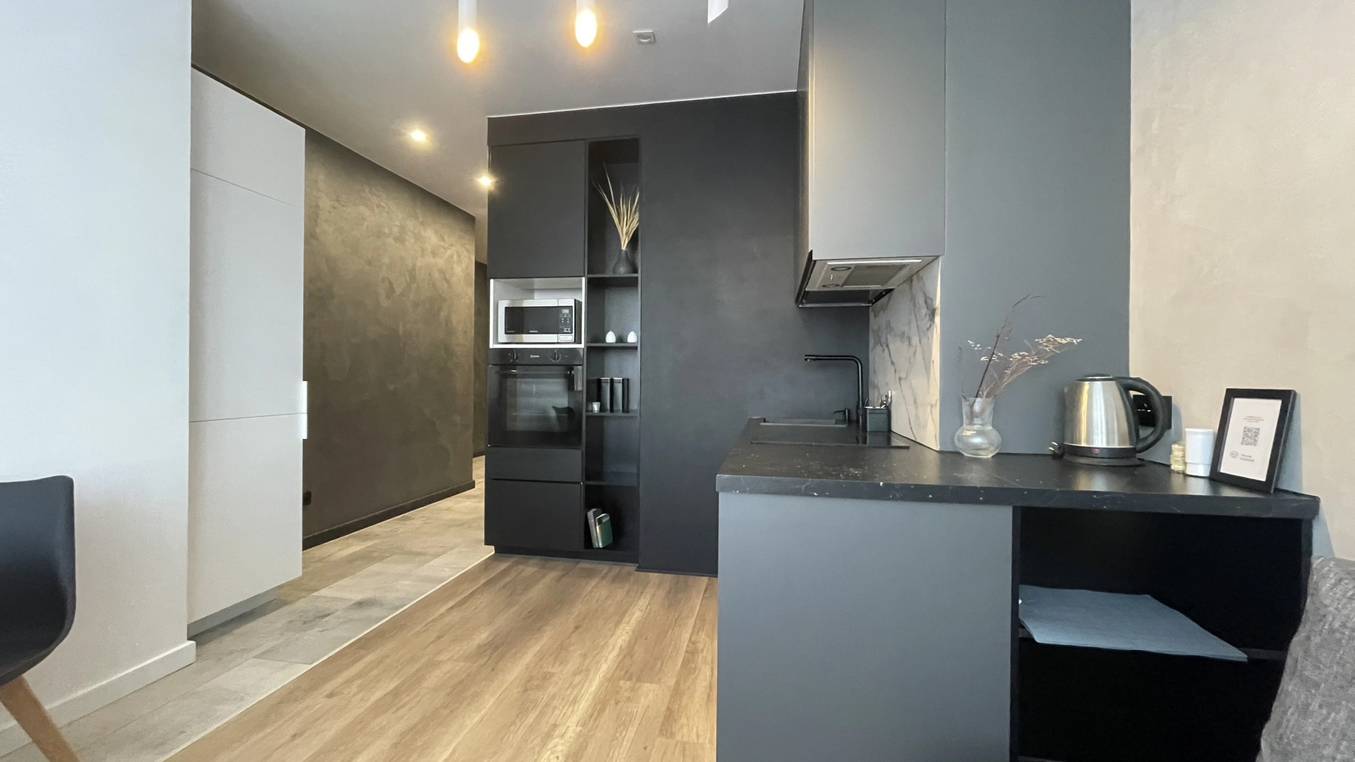 Апартаменты Евро 2-шка Мкр.Солнечный Дизайнерский Ремонт