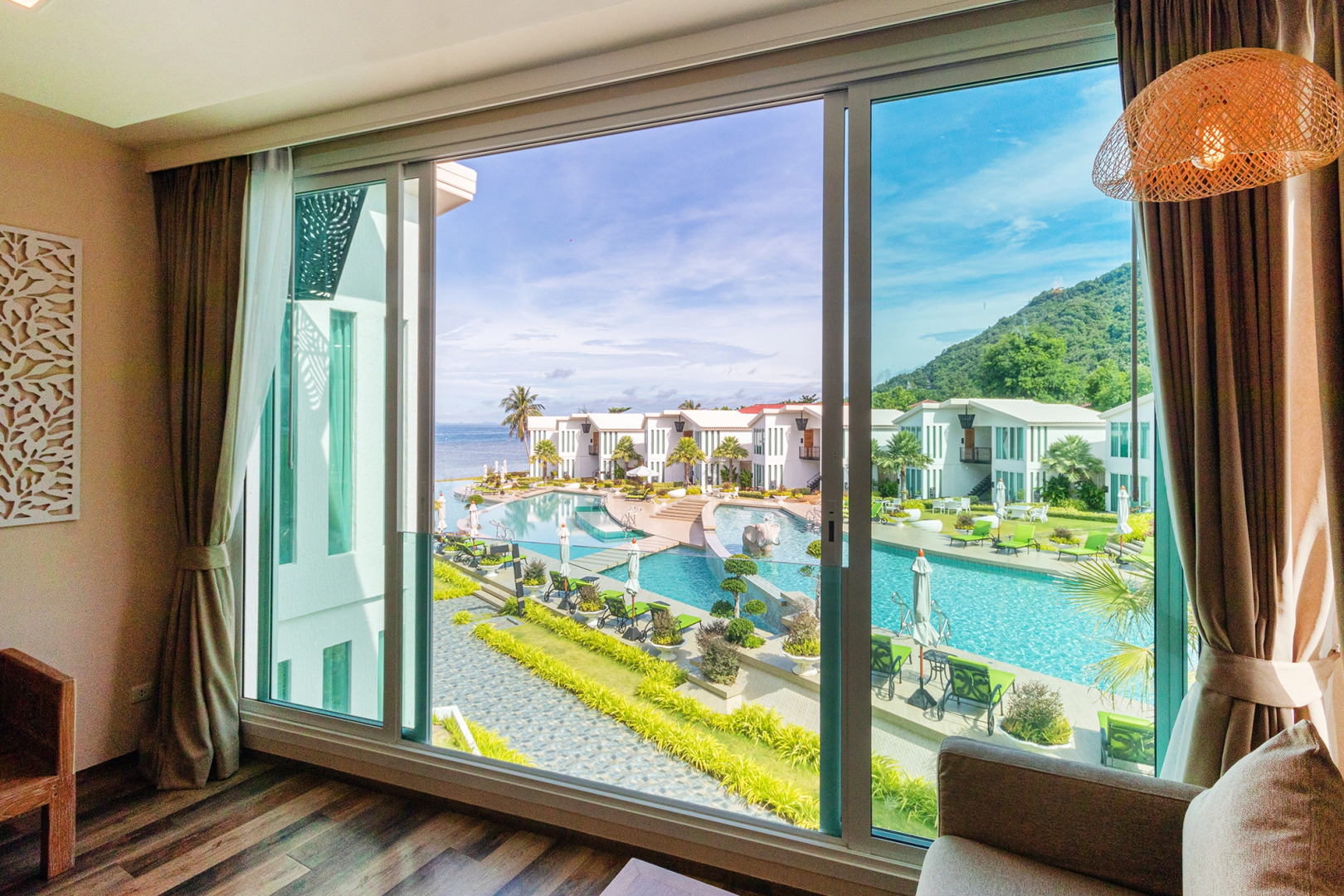 Отель Vannee Golden Sands Resort