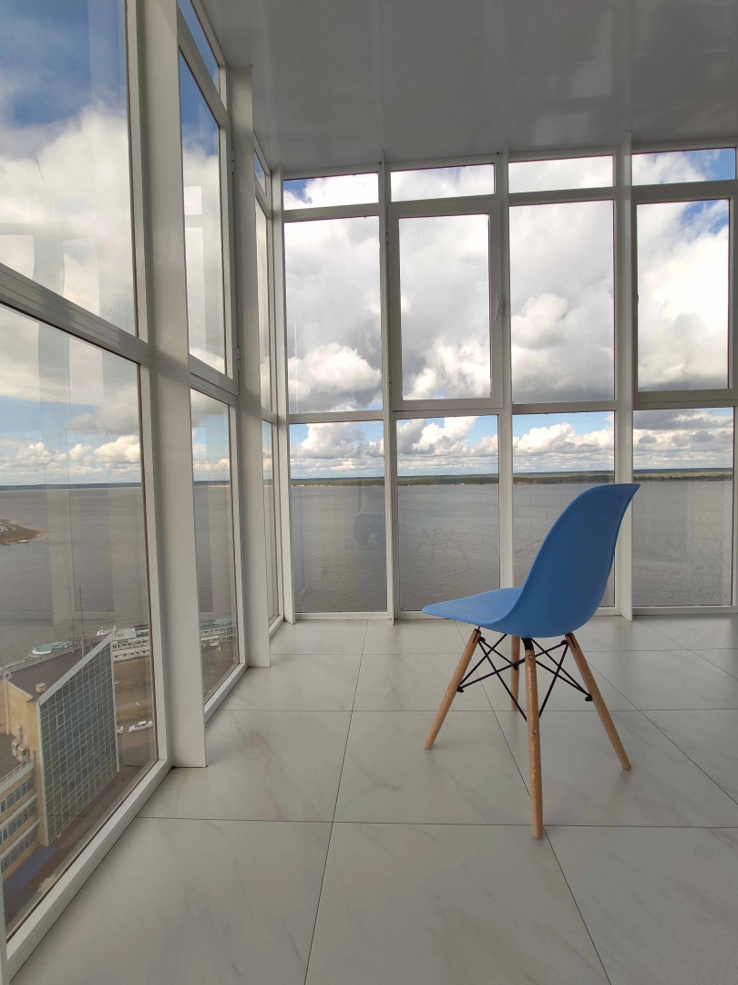 Квартира 2-Комн.на Набережной в Центре Города