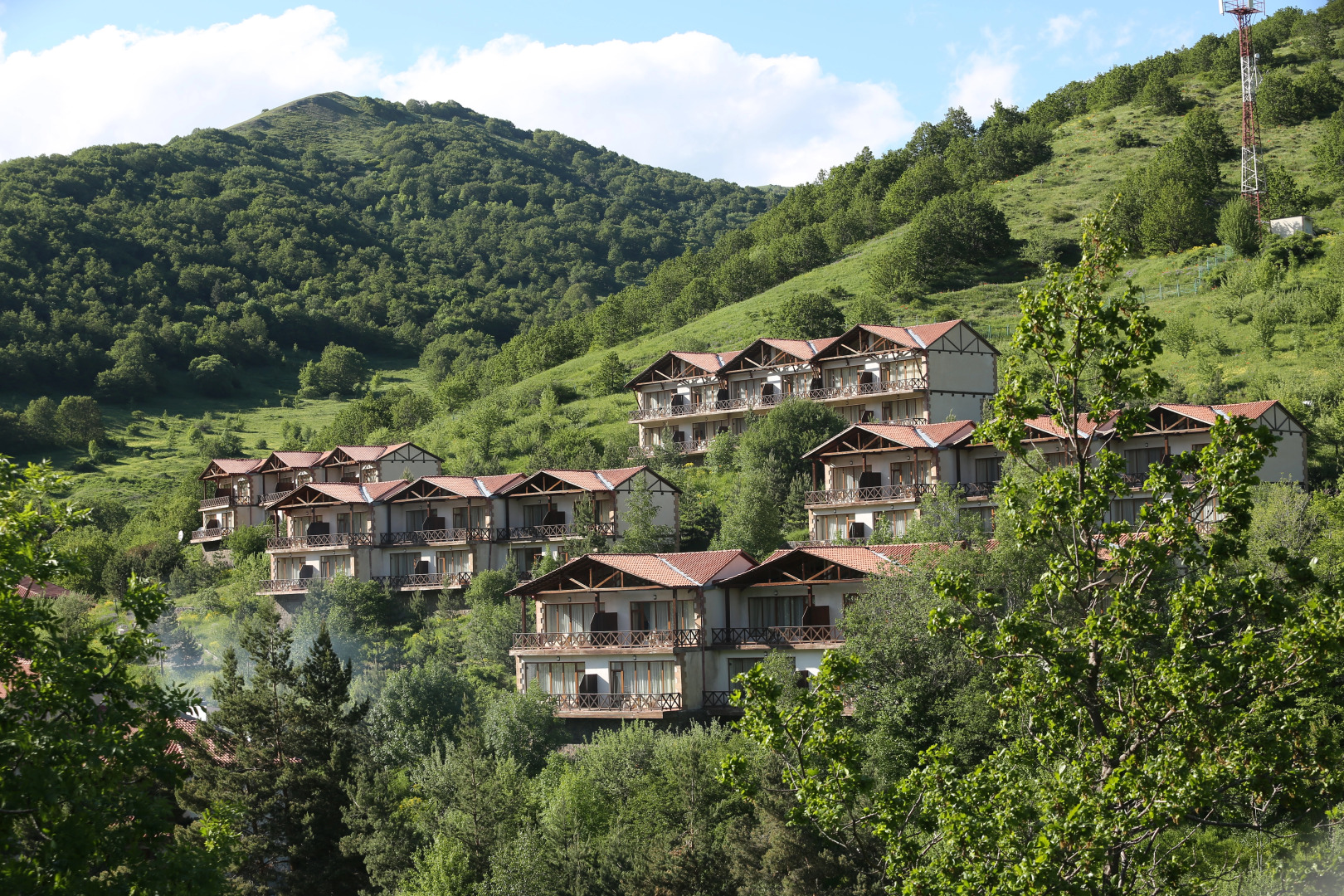 Arthur's Aghveran Resort Resort Hotel