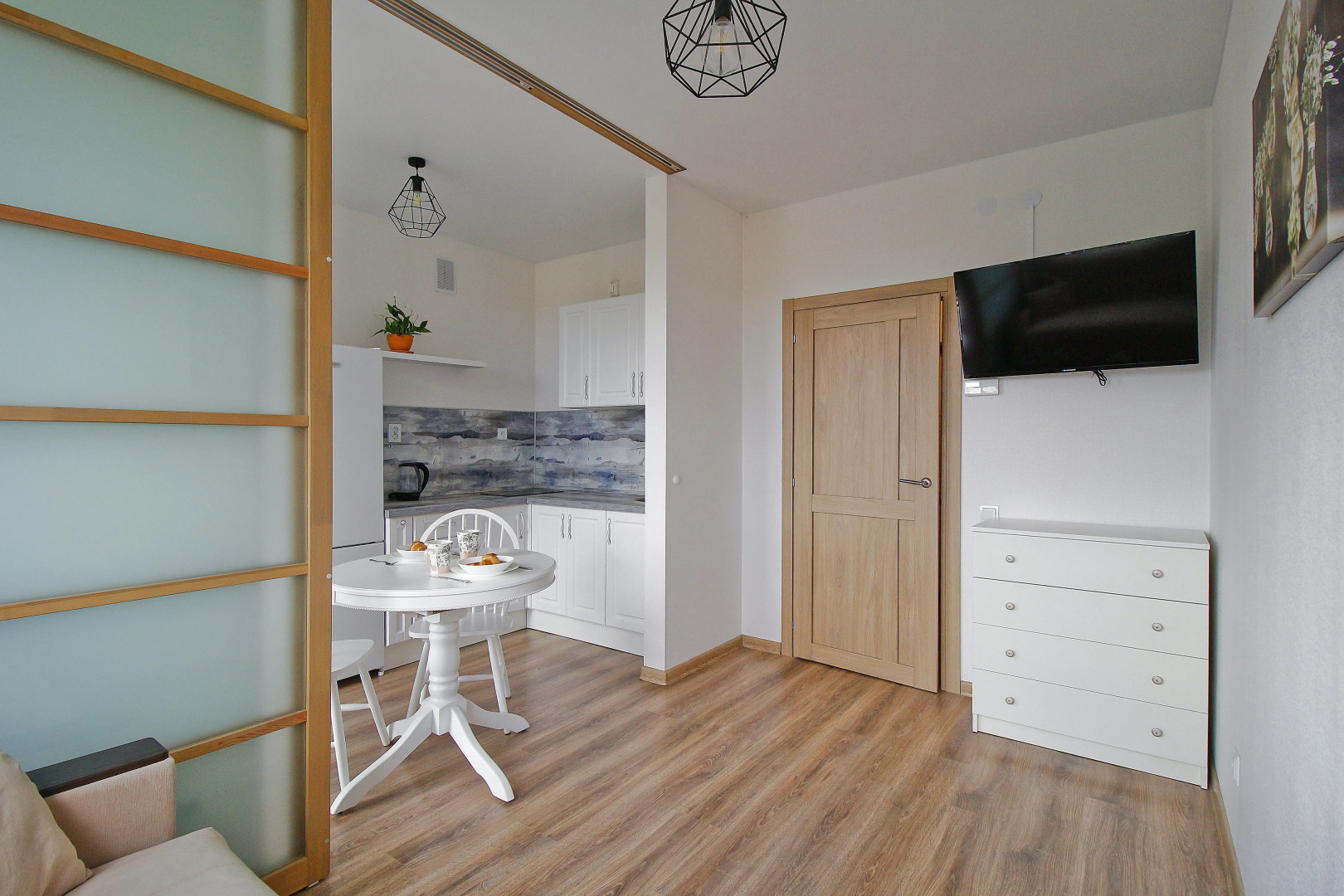 Апартаменты на Тихой